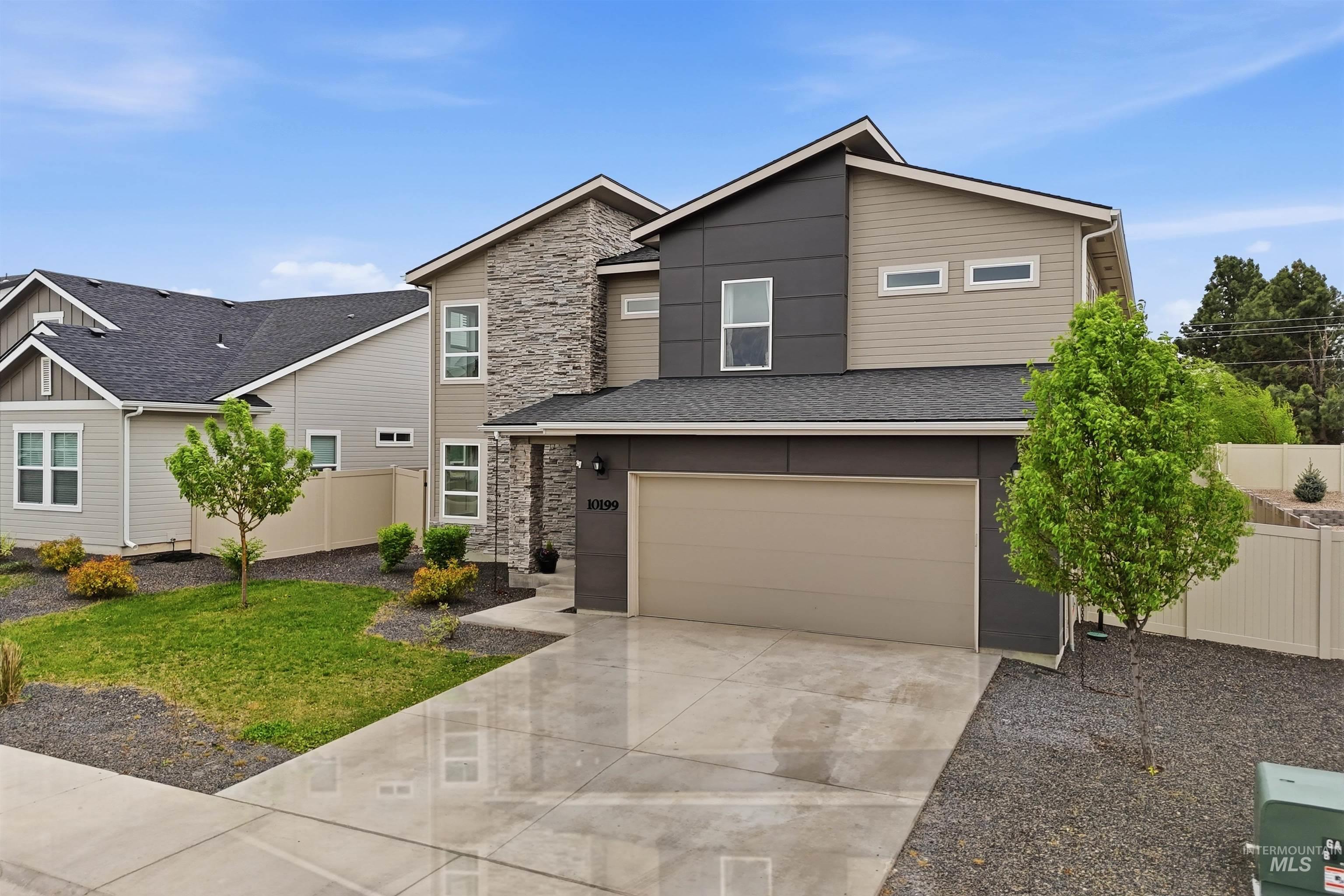 10199 W Gladiola St, Star, Idaho 83669, 4 Bedrooms, 3 Bathrooms, Residential For Sale, Price $559,000,MLS 98983179