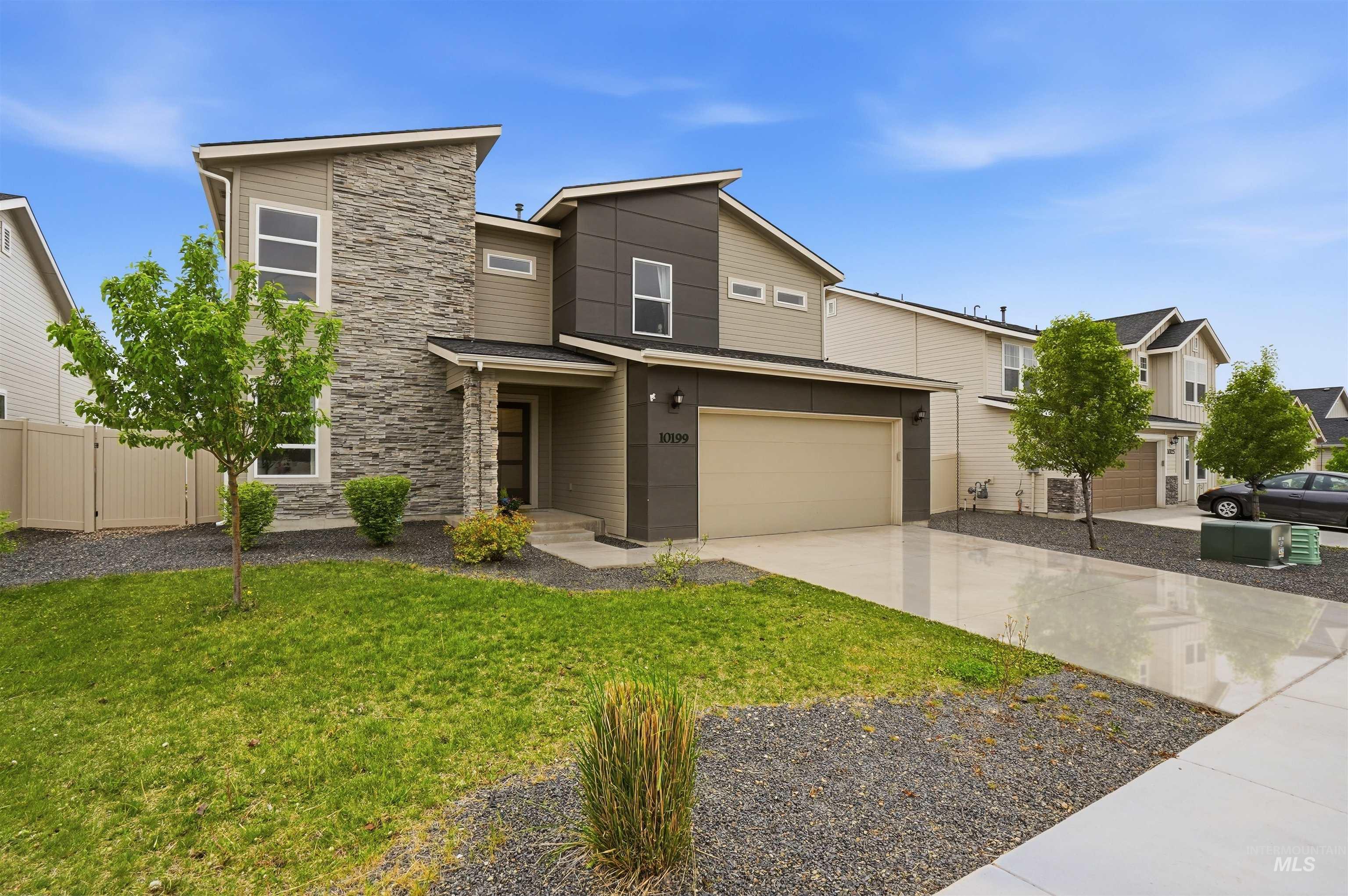 10199 W Gladiola St, Star, Idaho 83669, 4 Bedrooms, 3 Bathrooms, Residential For Sale, Price $559,000,MLS 98983179