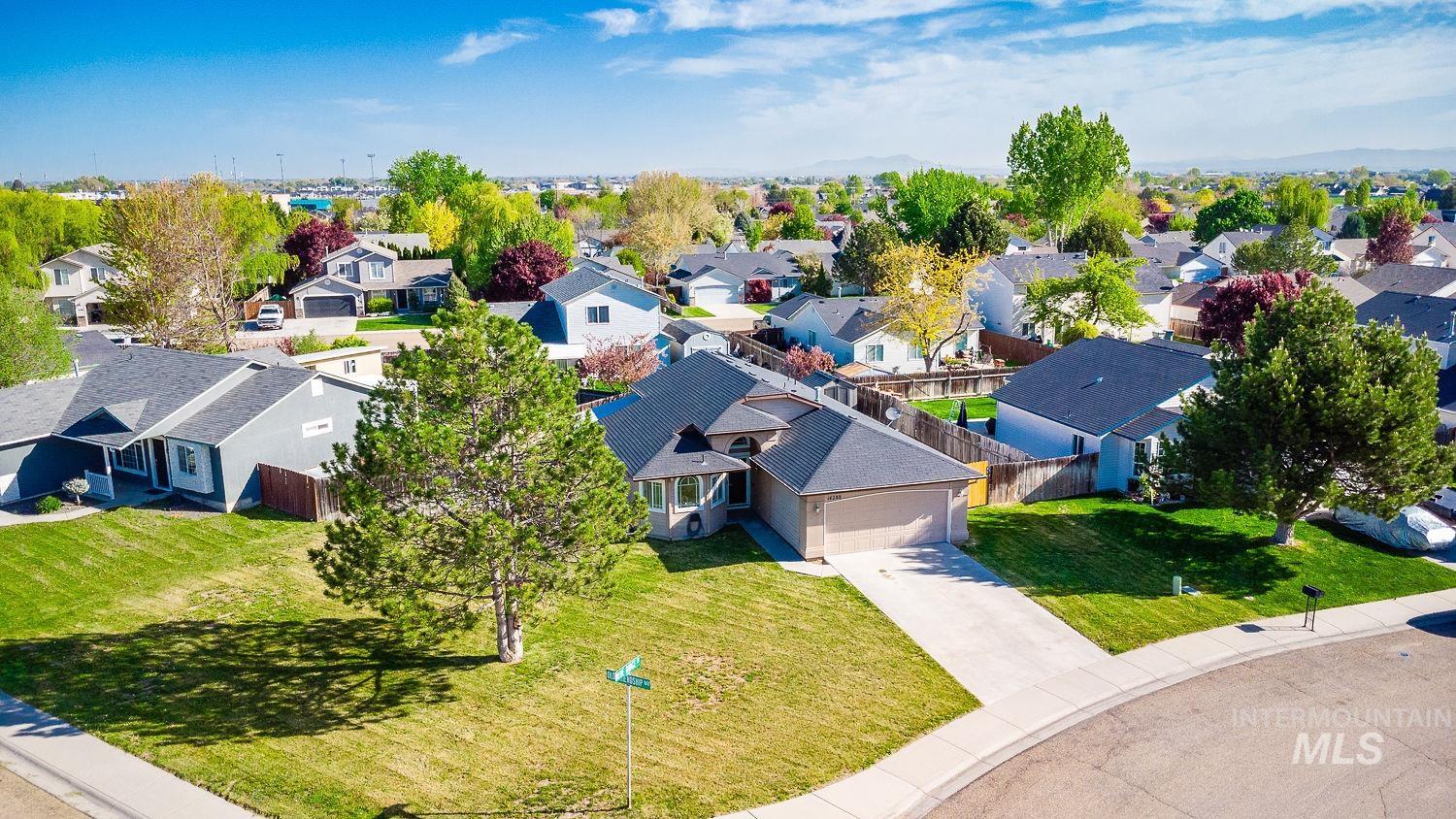 14288 Blue Ridge St, Caldwell, Idaho 83607, 3 Bedrooms, 2 Bathrooms, Residential For Sale, Price $365,000,MLS 98983180