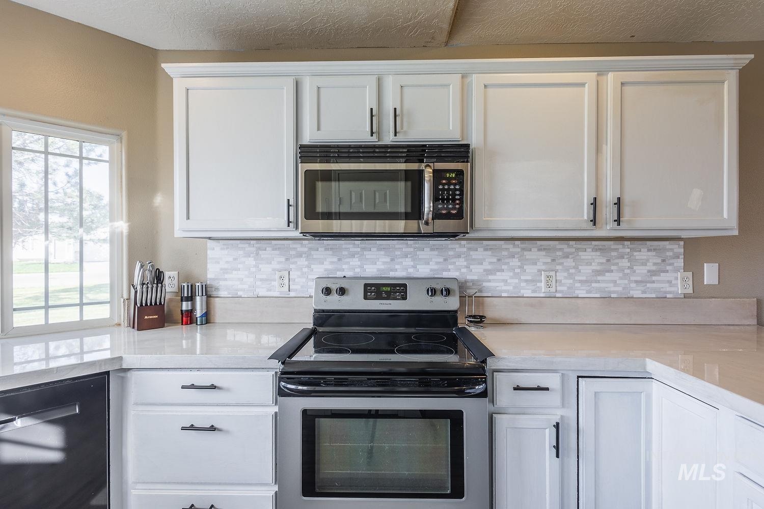 14288 Blue Ridge St, Caldwell, Idaho 83607, 3 Bedrooms, 2 Bathrooms, Residential For Sale, Price $365,000,MLS 98983180