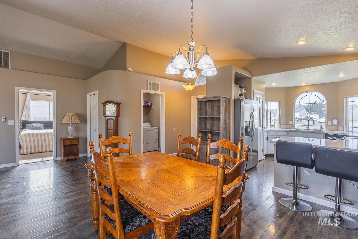 14288 Blue Ridge St, Caldwell, Idaho 83607, 3 Bedrooms, 2 Bathrooms, Residential For Sale, Price $365,000,MLS 98983180