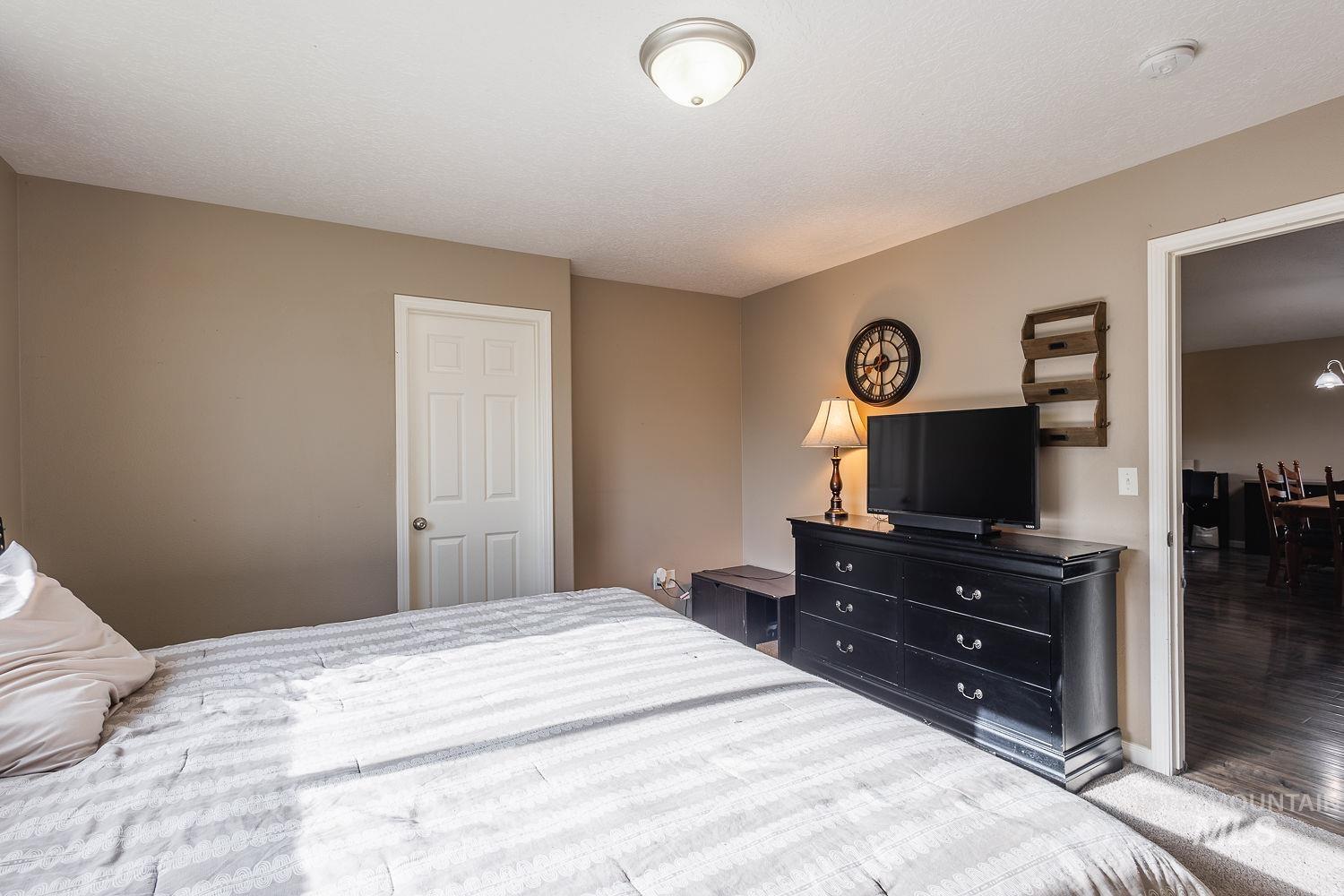 14288 Blue Ridge St, Caldwell, Idaho 83607, 3 Bedrooms, 2 Bathrooms, Residential For Sale, Price $365,000,MLS 98983180