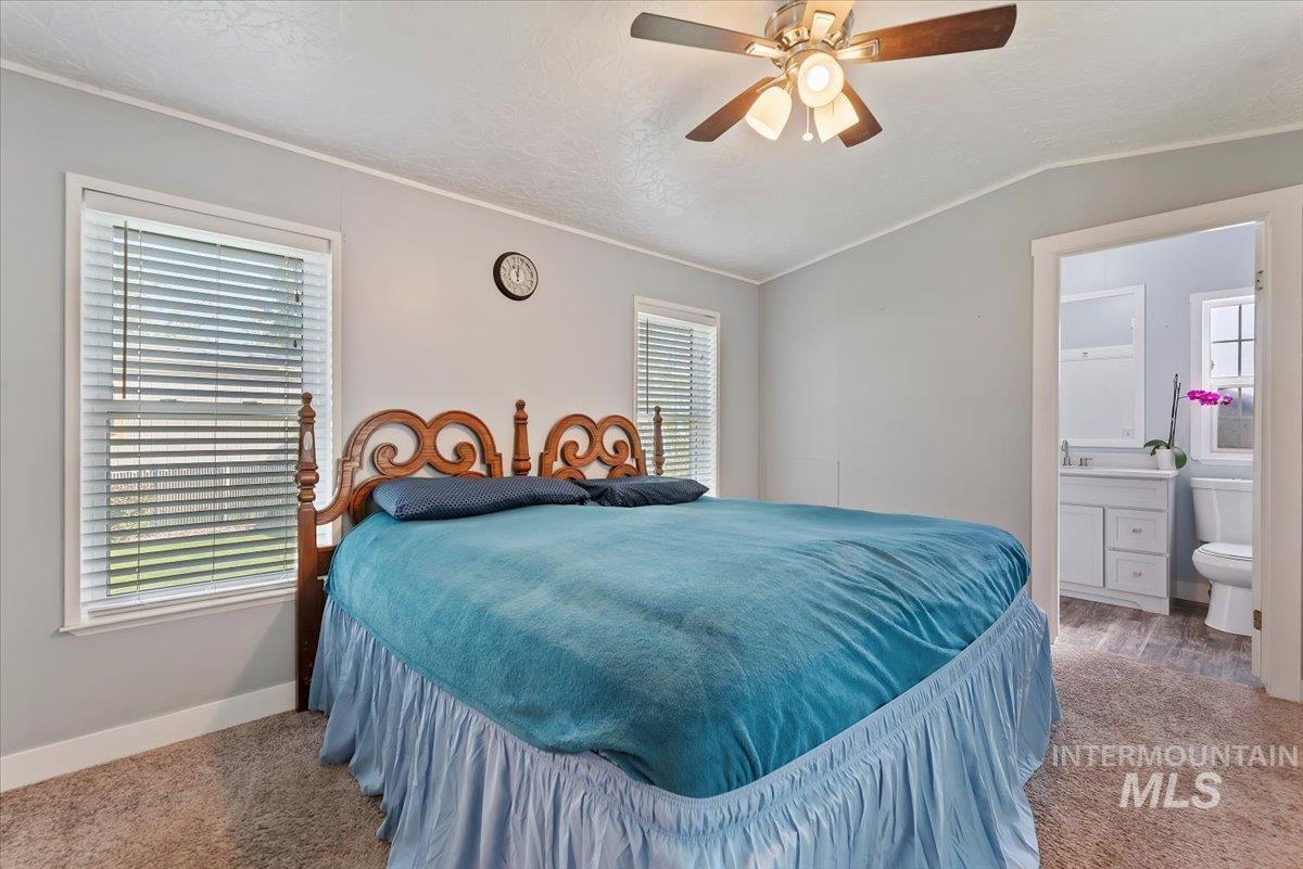 714 Round Valley St, Nampa, Idaho 83687, 2 Bedrooms, 2 Bathrooms, Residential For Sale, Price $129,900, 98983181