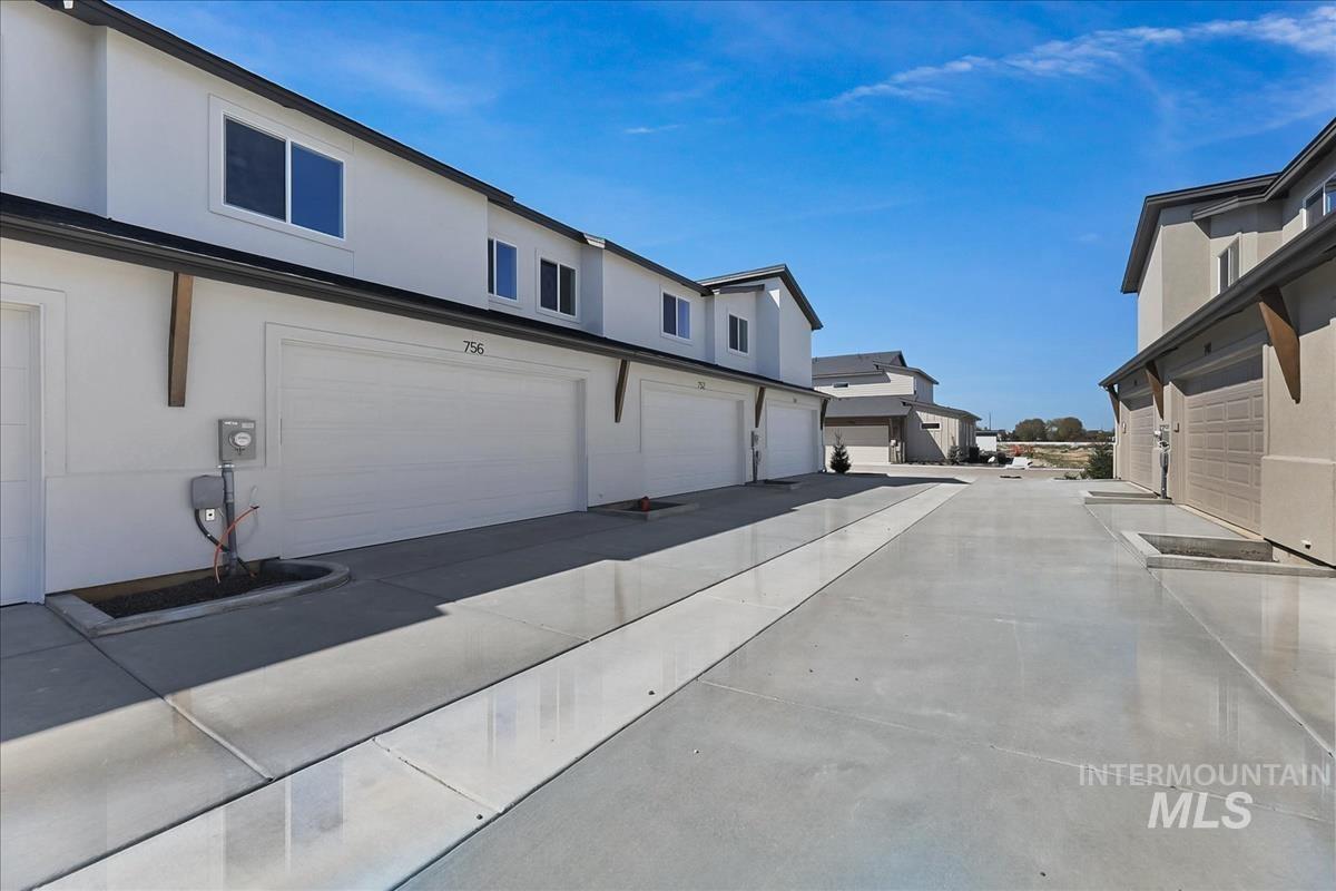 756 S Calhoun Ln, Star, Idaho 83669, 3 Bedrooms, 2.5 Bathrooms, Residential For Sale, Price $429,880,MLS 98983186