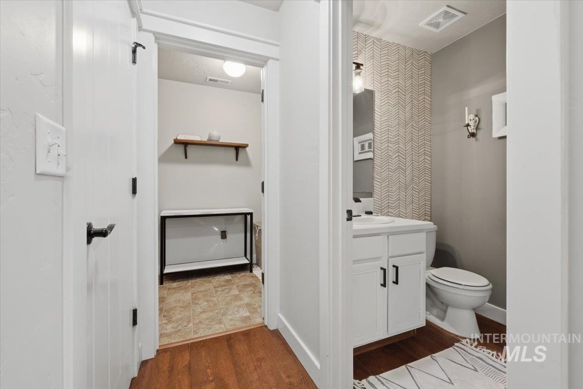 4124 S Raintree Dr., Nampa, Idaho 83686, 4 Bedrooms, 2.5 Bathrooms, Residential For Sale, Price $459,900, 98983190