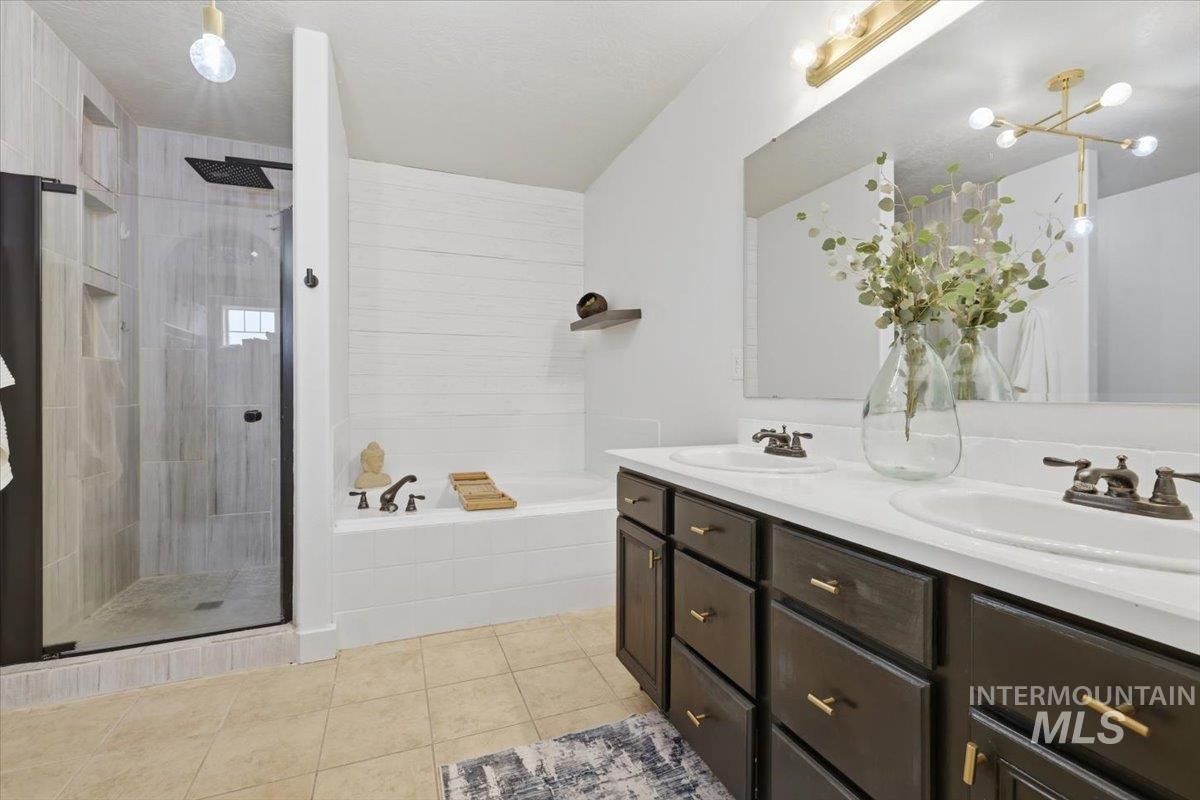 4124 S Raintree Dr., Nampa, Idaho 83686, 4 Bedrooms, 2.5 Bathrooms, Residential For Sale, Price $459,900, 98983190