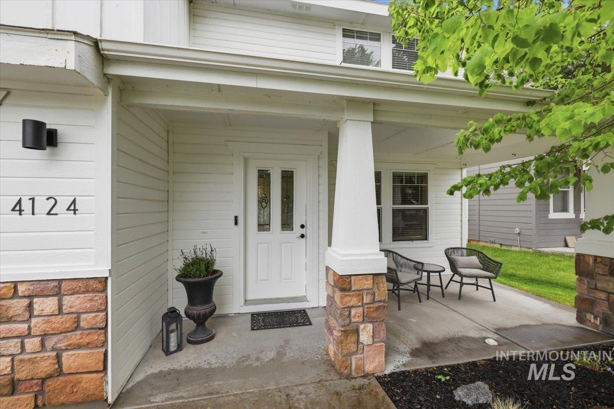 4124 S Raintree Dr., Nampa, Idaho 83686, 4 Bedrooms, 2.5 Bathrooms, Residential For Sale, Price $459,900, 98983190