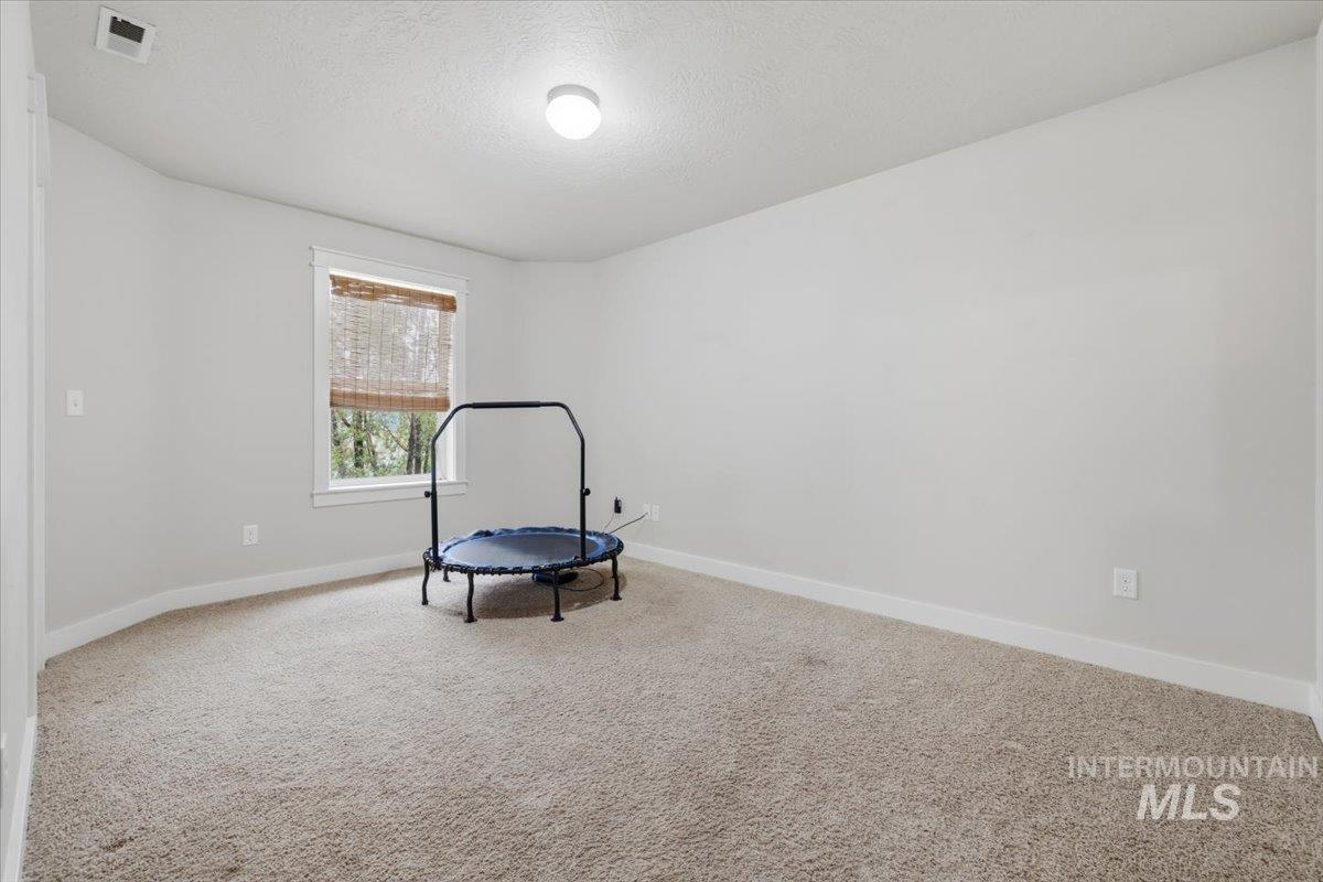 4124 S Raintree Dr., Nampa, Idaho 83686, 4 Bedrooms, 2.5 Bathrooms, Residential For Sale, Price $459,900, 98983190