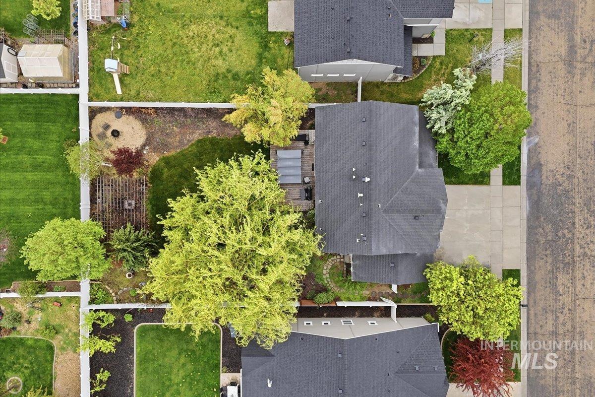 4124 S Raintree Dr., Nampa, Idaho 83686, 4 Bedrooms, 2.5 Bathrooms, Residential For Sale, Price $459,900, 98983190