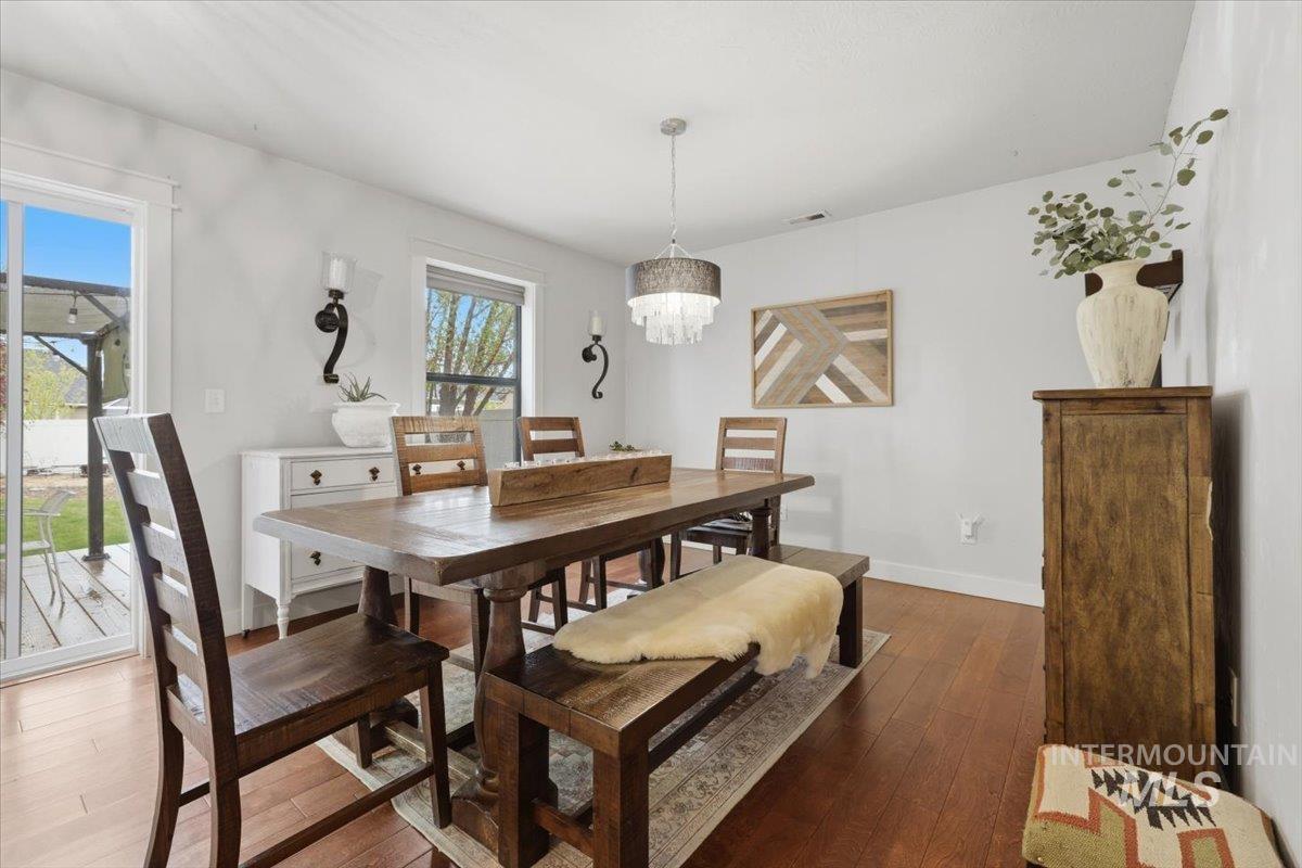 4124 S Raintree Dr., Nampa, Idaho 83686, 4 Bedrooms, 2.5 Bathrooms, Residential For Sale, Price $459,900, 98983190