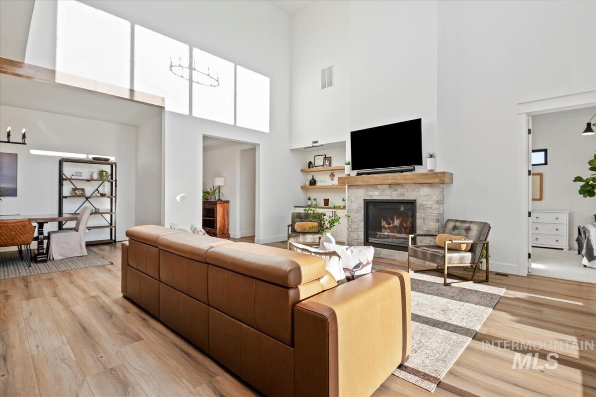 6509 Big Wood Way, Star, Idaho 83669, 4 Bedrooms, 4.5 Bathrooms, Residential For Sale, Price $1,399,000,MLS 98983191