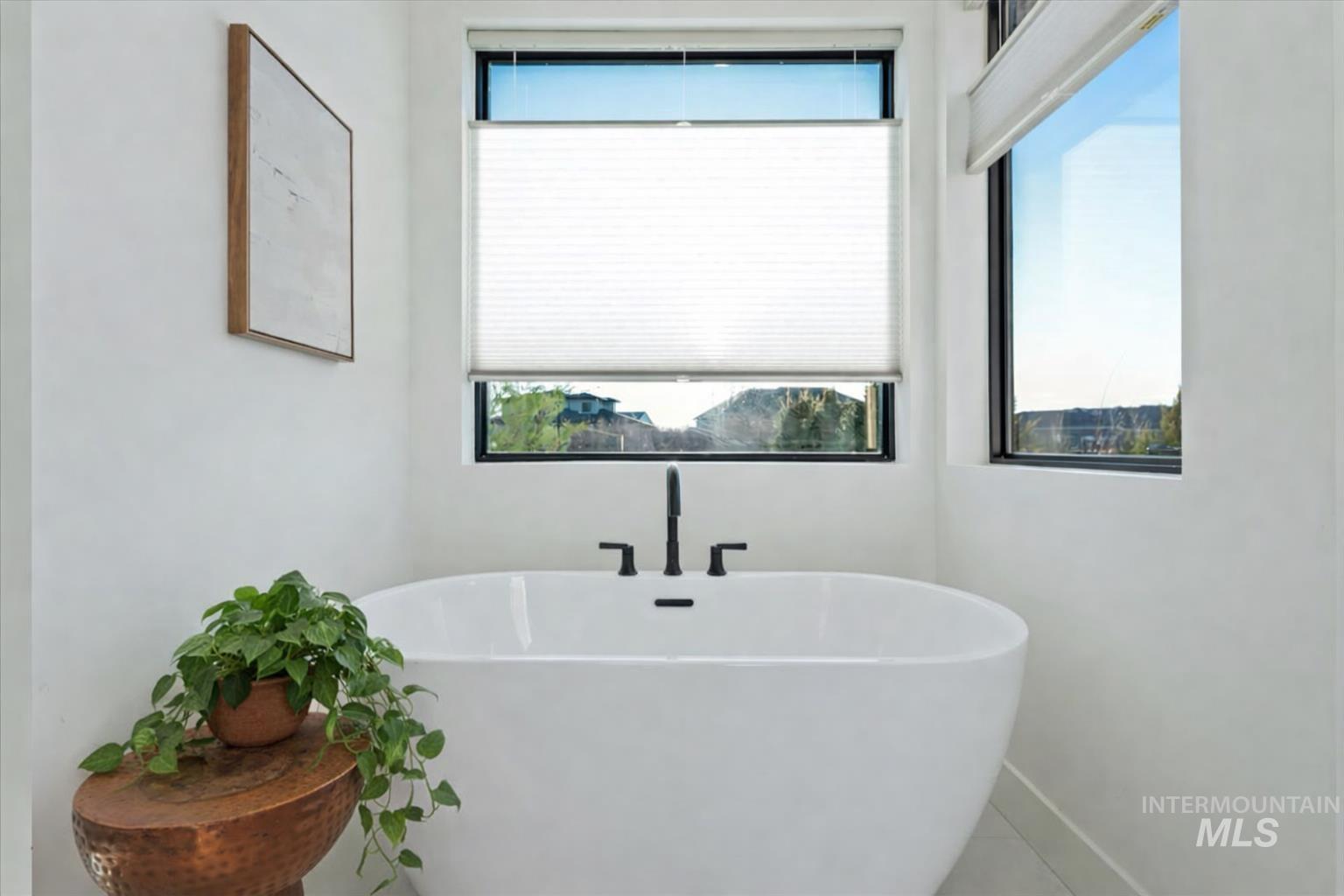 6509 Big Wood Way, Star, Idaho 83669, 4 Bedrooms, 4.5 Bathrooms, Residential For Sale, Price $1,399,000,MLS 98983191