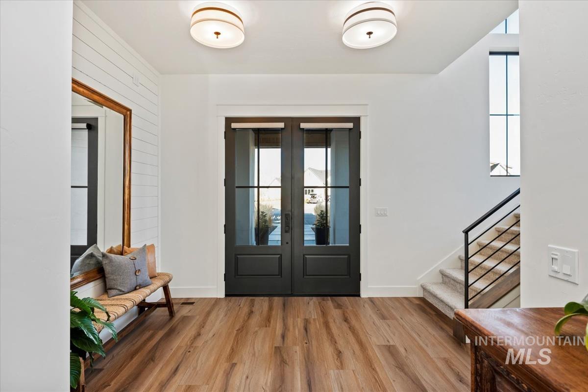 6509 Big Wood Way, Star, Idaho 83669, 4 Bedrooms, 4.5 Bathrooms, Residential For Sale, Price $1,399,000,MLS 98983191