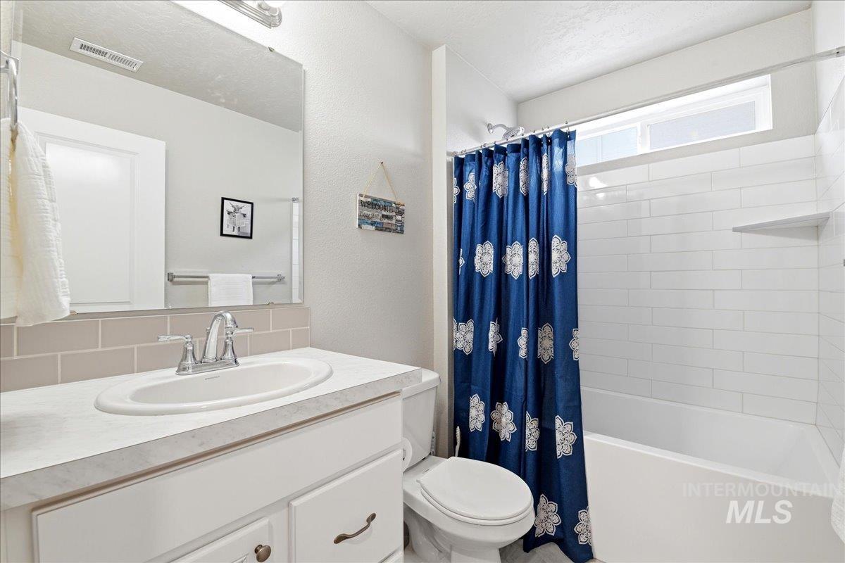 11421 W Belgrave St, Nampa, Idaho 83651, 5 Bedrooms, 4 Bathrooms, Residential For Sale, Price $549,900,MLS 98983193