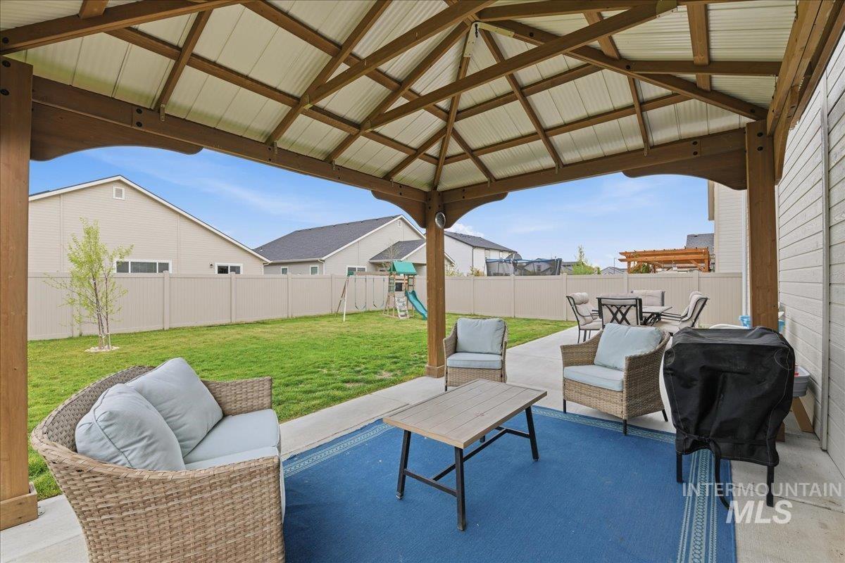 11421 W Belgrave St, Nampa, Idaho 83651, 5 Bedrooms, 4 Bathrooms, Residential For Sale, Price $549,900,MLS 98983193
