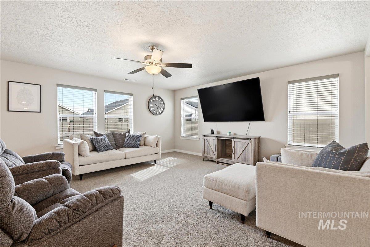 11421 W Belgrave St, Nampa, Idaho 83651, 5 Bedrooms, 4 Bathrooms, Residential For Sale, Price $549,900,MLS 98983193