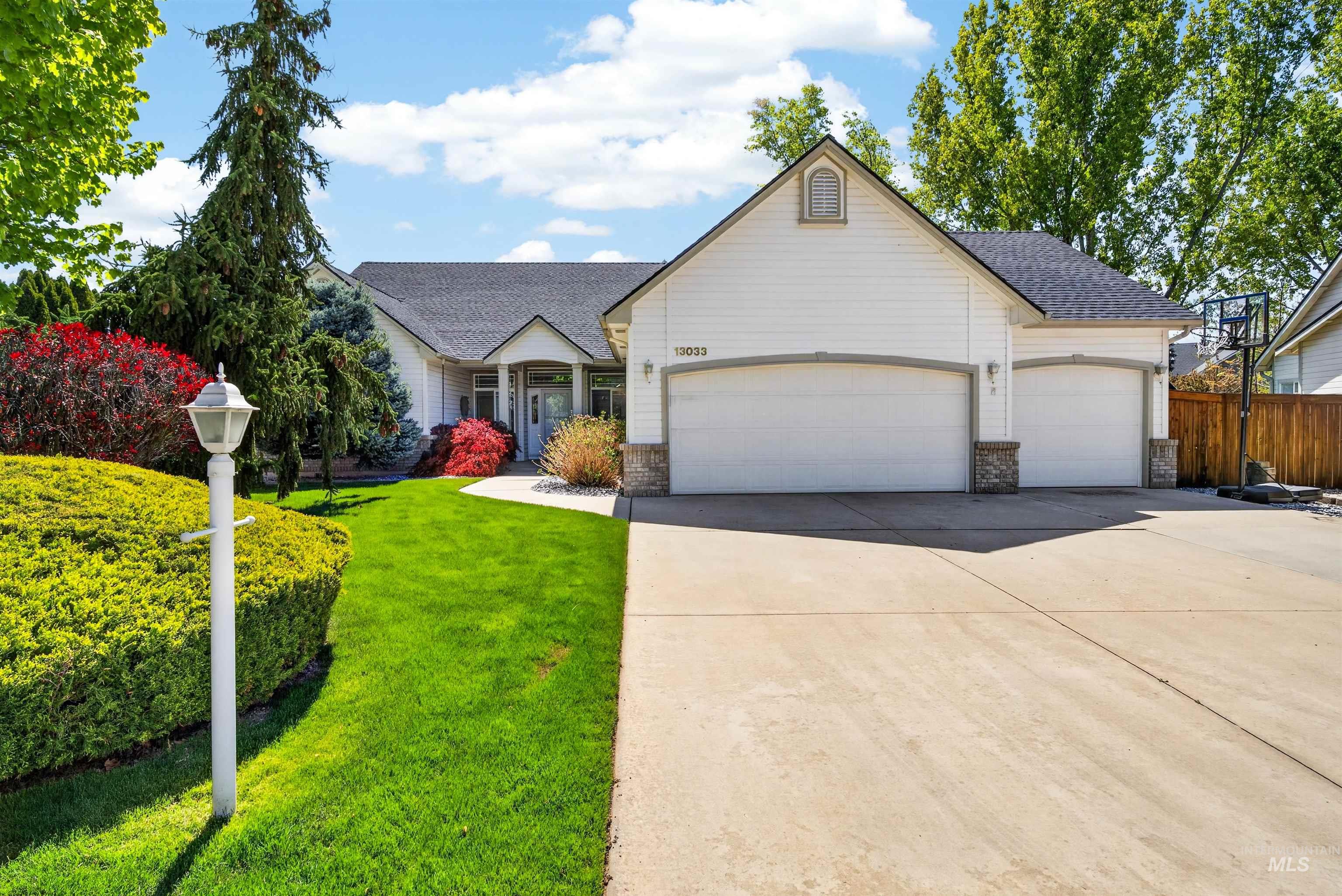13033 W Picadilly St, Boise, Idaho 83713, 3 Bedrooms, 2.5 Bathrooms, Residential For Sale, Price $600,000, 98983194