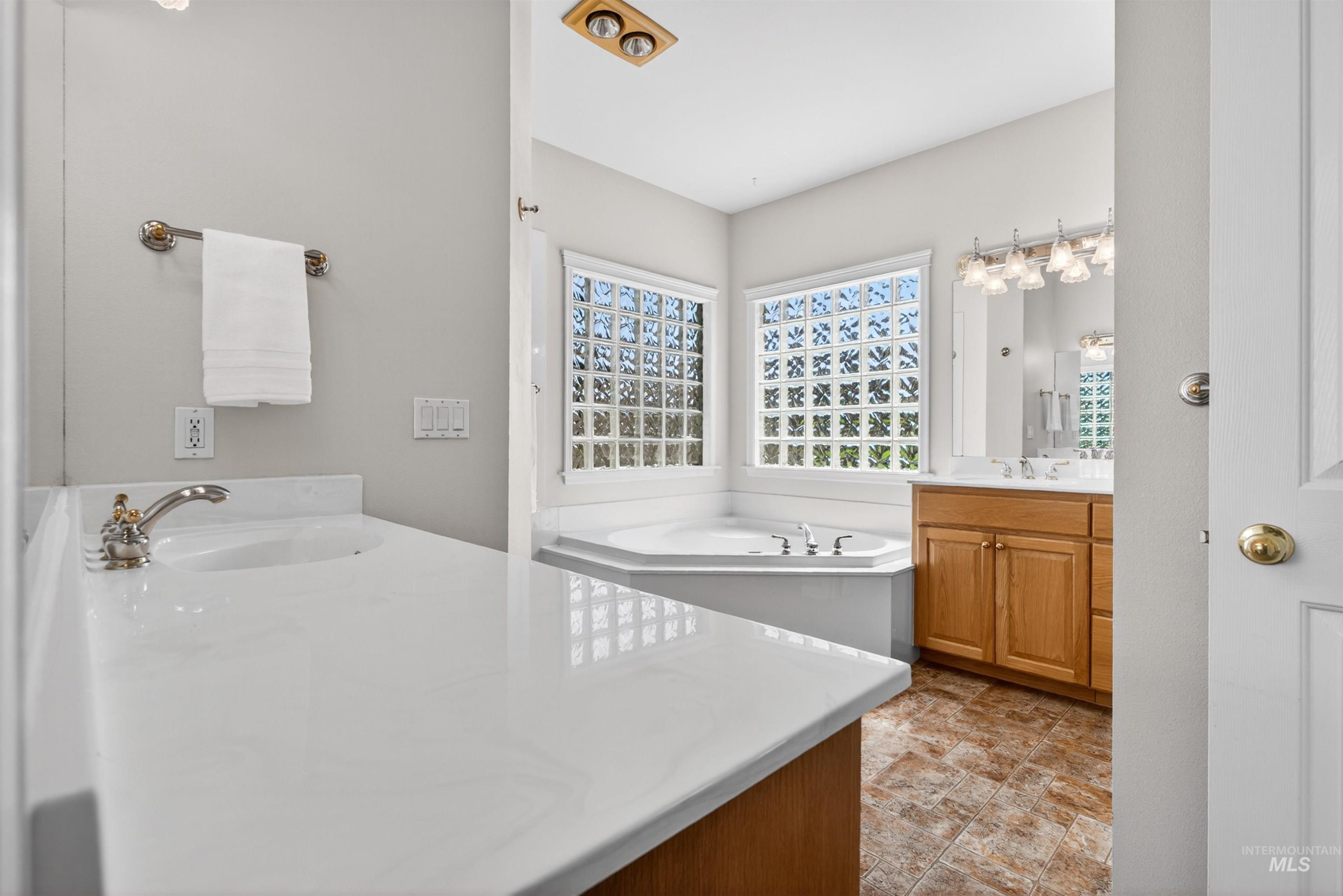 13033 W Picadilly St, Boise, Idaho 83713, 3 Bedrooms, 2.5 Bathrooms, Residential For Sale, Price $600,000, 98983194