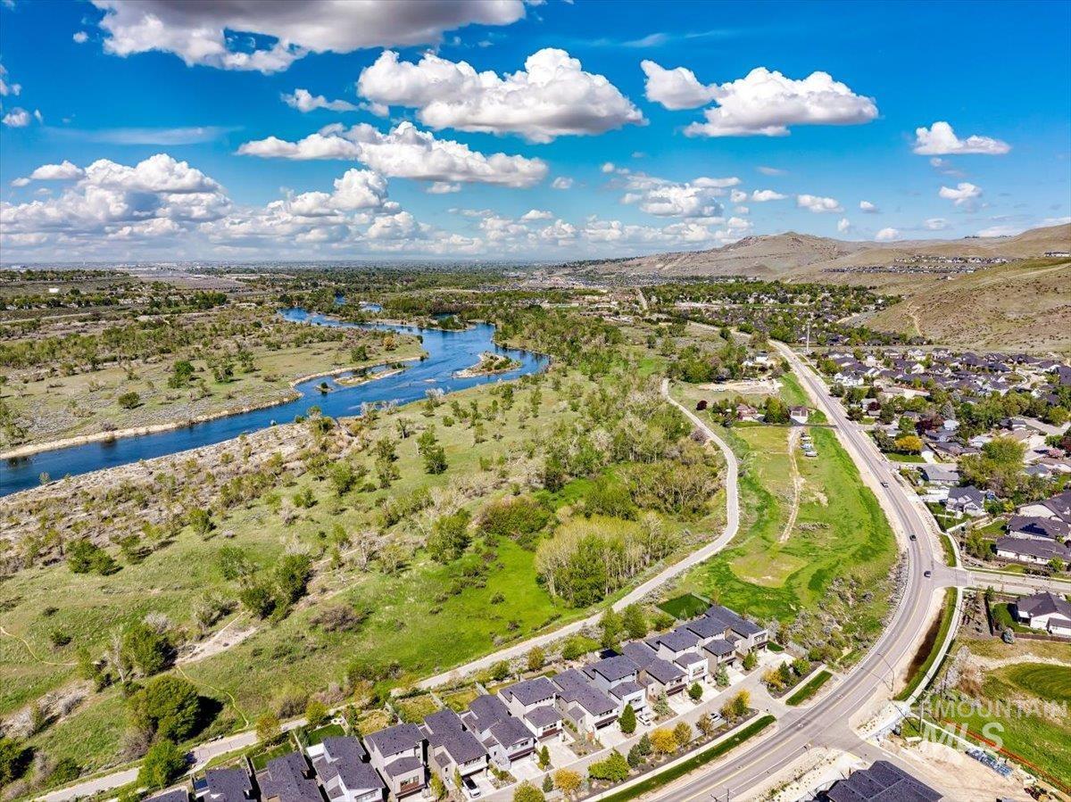 6787 E Warm Springs, Boise, Idaho 83716, 4 Bedrooms, 3 Bathrooms, Residential For Sale, Price $929,900, 98983195