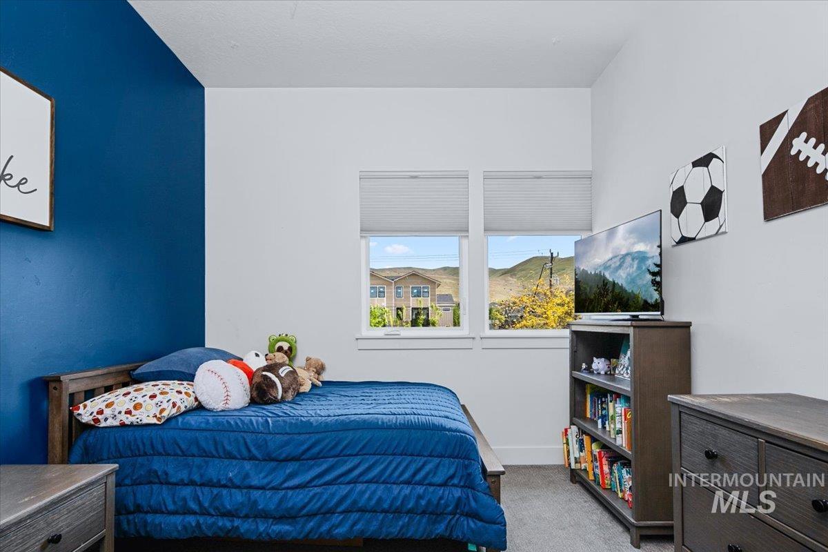 6787 E Warm Springs, Boise, Idaho 83716, 4 Bedrooms, 3 Bathrooms, Residential For Sale, Price $929,900, 98983195