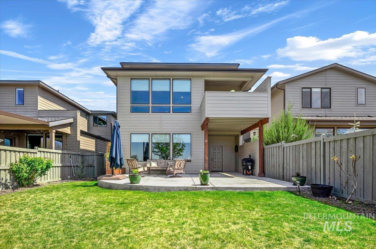 6787 E Warm Springs, Boise, Idaho 83716, 4 Bedrooms, 3 Bathrooms, Residential For Sale, Price $929,900, 98983195