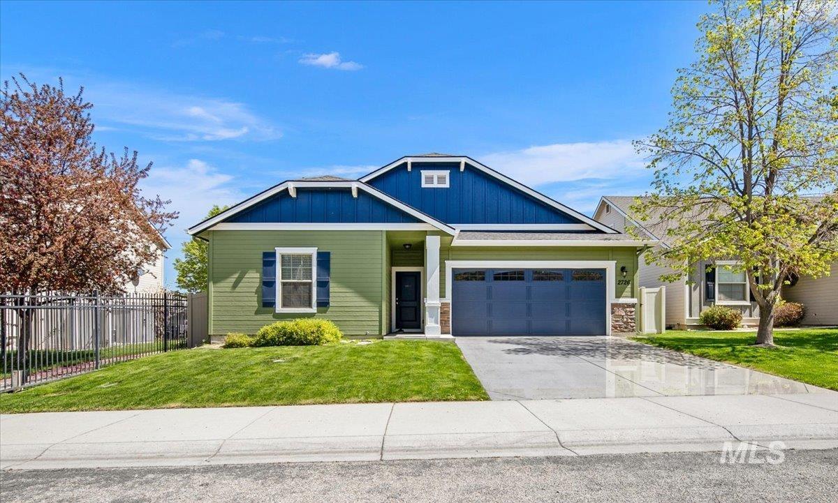 2726 E Riptide, Meridian, Idaho 83642, 3 Bedrooms, 2 Bathrooms, Residential For Sale, Price $399,900,MLS 98983197