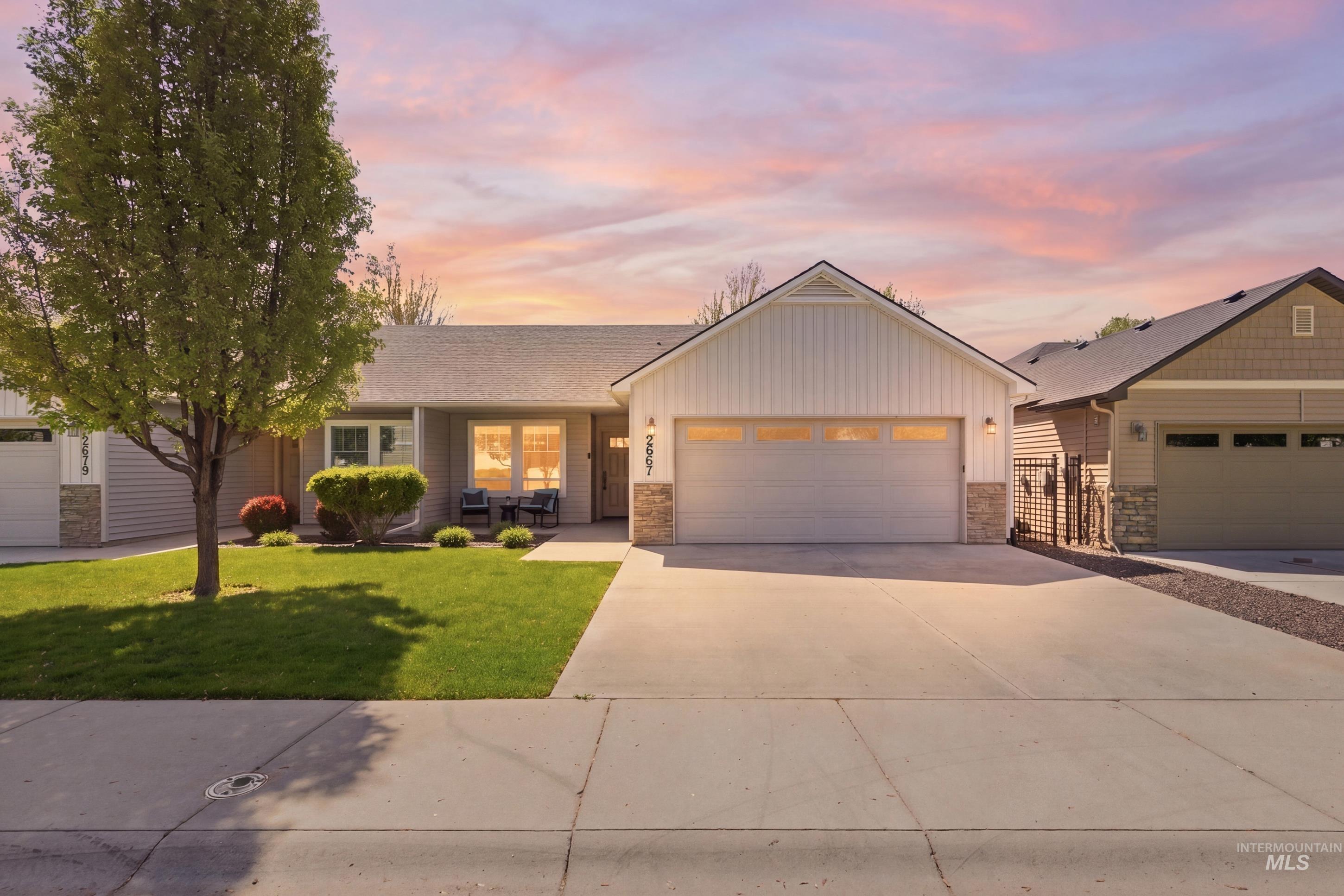 2667 E Apricot Drive, Meridian, Idaho 83646, 3 Bedrooms, 2 Bathrooms, Residential For Sale, Price $410,000,MLS 98983198