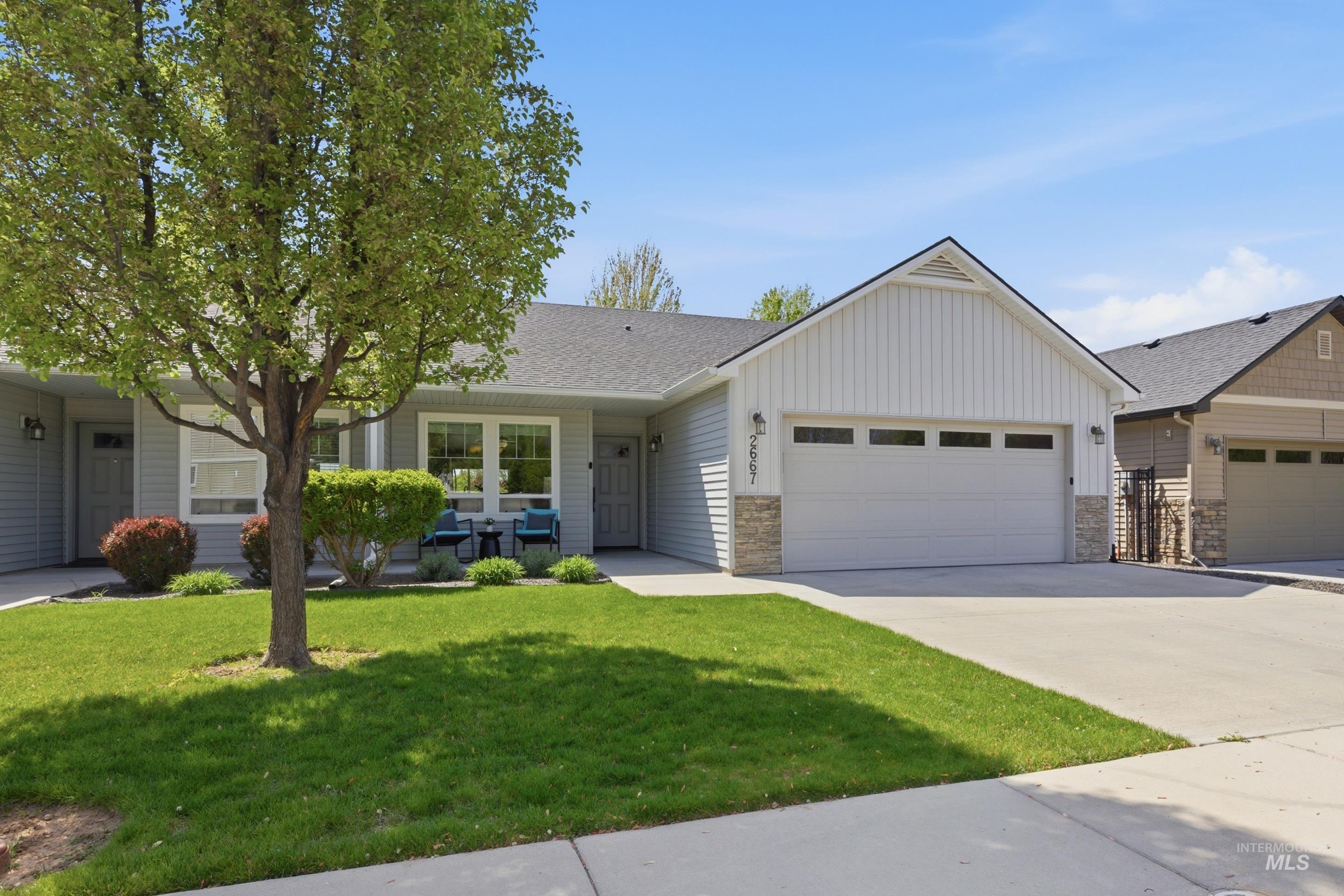 2667 E Apricot Drive, Meridian, Idaho 83646, 3 Bedrooms, 2 Bathrooms, Residential For Sale, Price $410,000,MLS 98983198