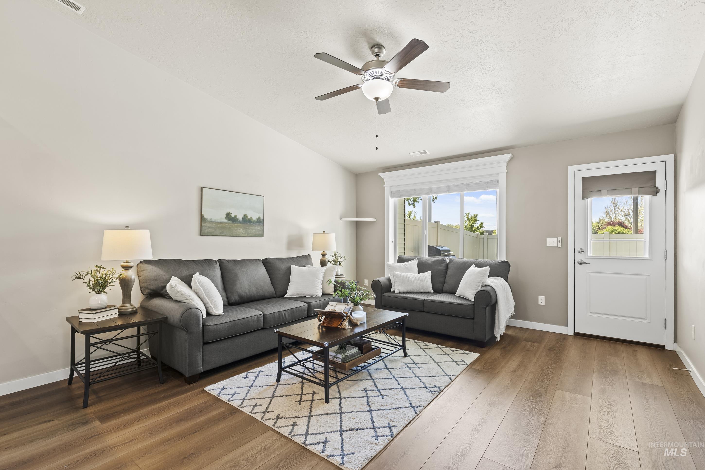 2667 E Apricot Drive, Meridian, Idaho 83646, 3 Bedrooms, 2 Bathrooms, Residential For Sale, Price $410,000,MLS 98983198