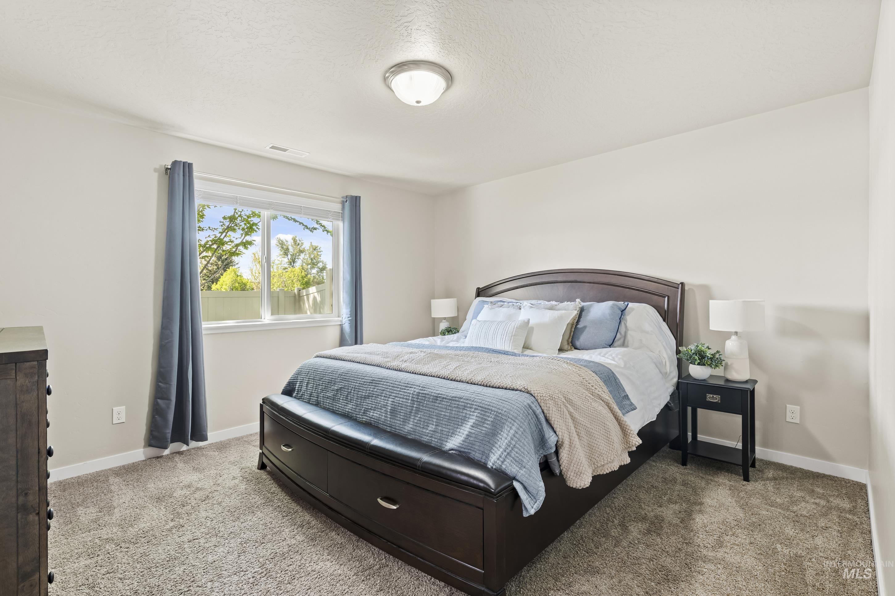 2667 E Apricot Drive, Meridian, Idaho 83646, 3 Bedrooms, 2 Bathrooms, Residential For Sale, Price $410,000,MLS 98983198