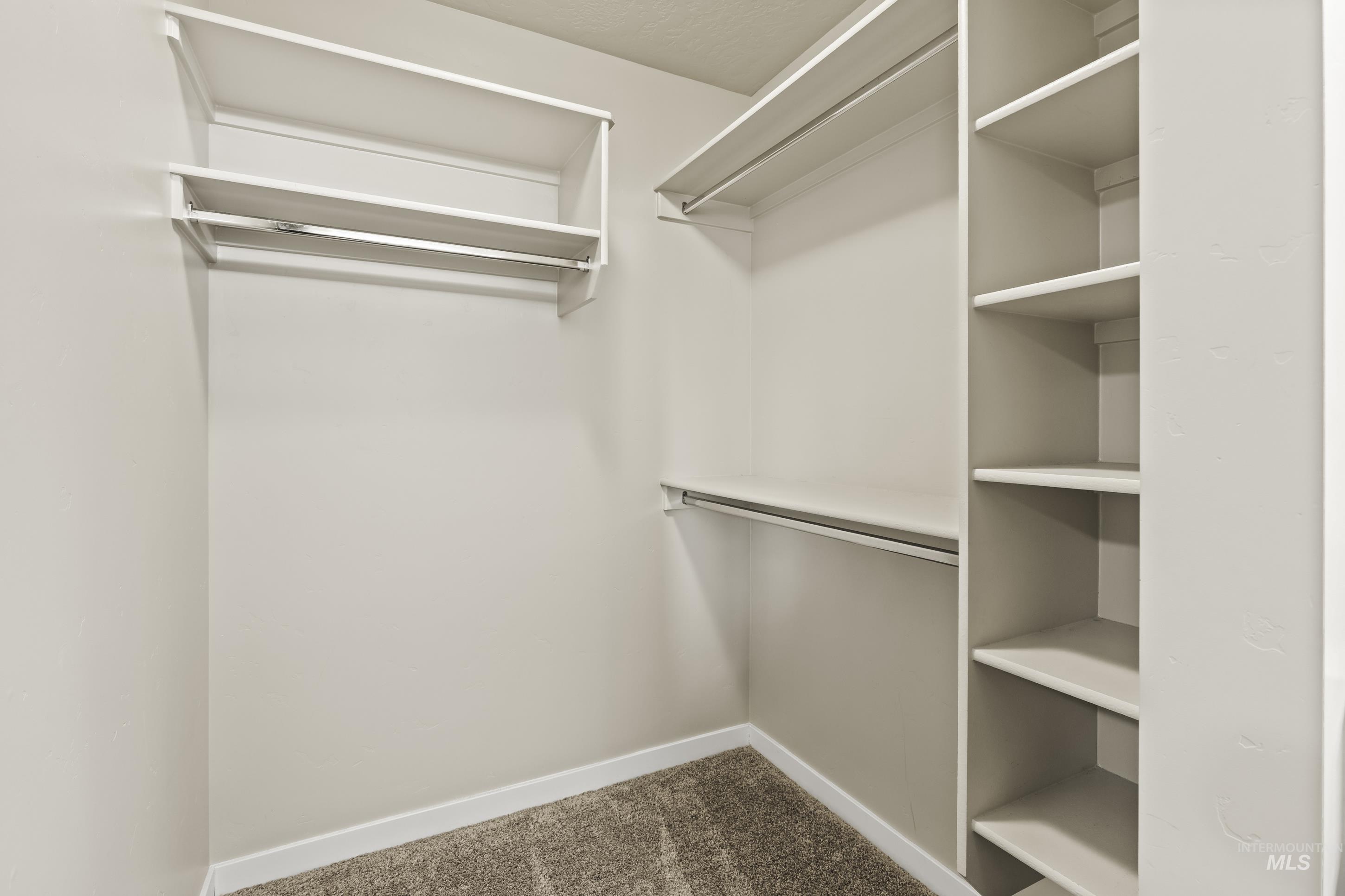 2667 E Apricot Drive, Meridian, Idaho 83646, 3 Bedrooms, 2 Bathrooms, Residential For Sale, Price $410,000,MLS 98983198