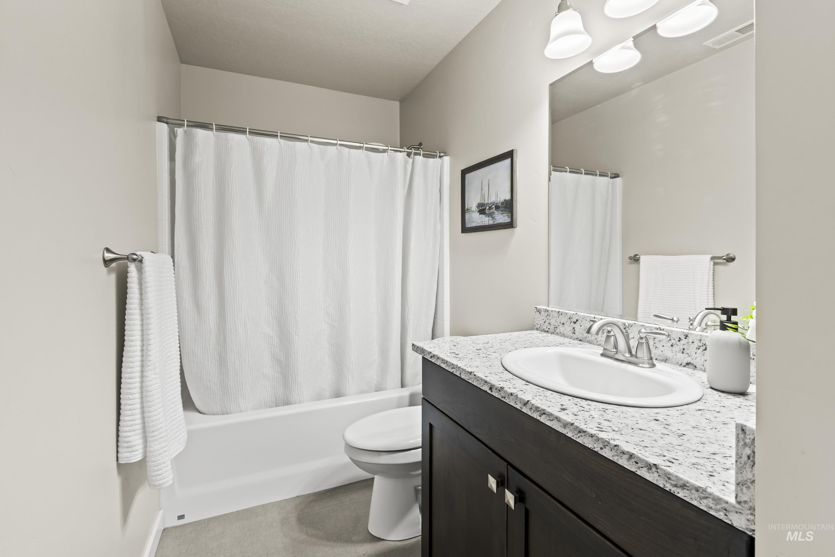 2667 E Apricot Drive, Meridian, Idaho 83646, 3 Bedrooms, 2 Bathrooms, Residential For Sale, Price $410,000,MLS 98983198