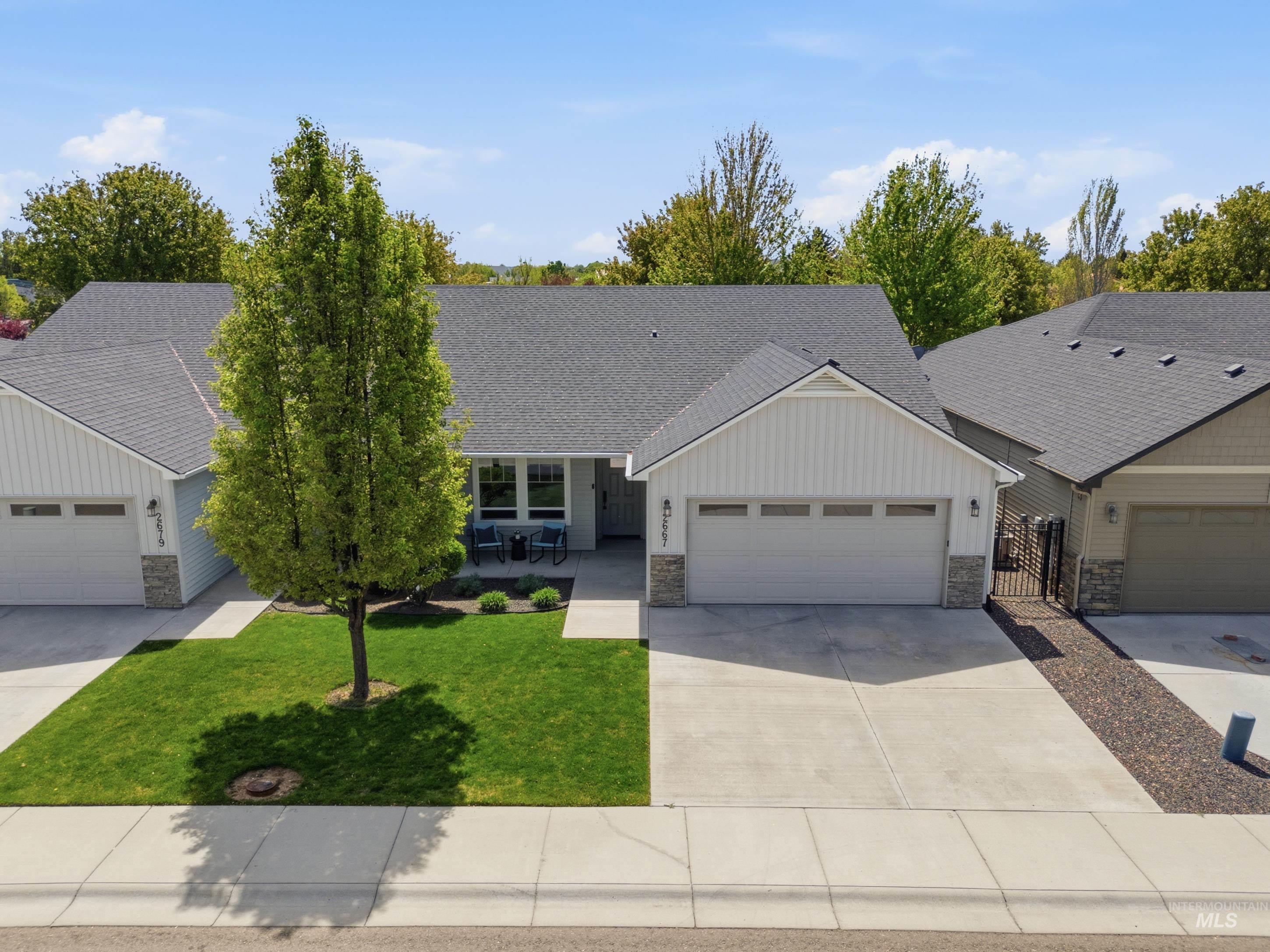 2667 E Apricot Drive, Meridian, Idaho 83646, 3 Bedrooms, 2 Bathrooms, Residential For Sale, Price $410,000,MLS 98983198