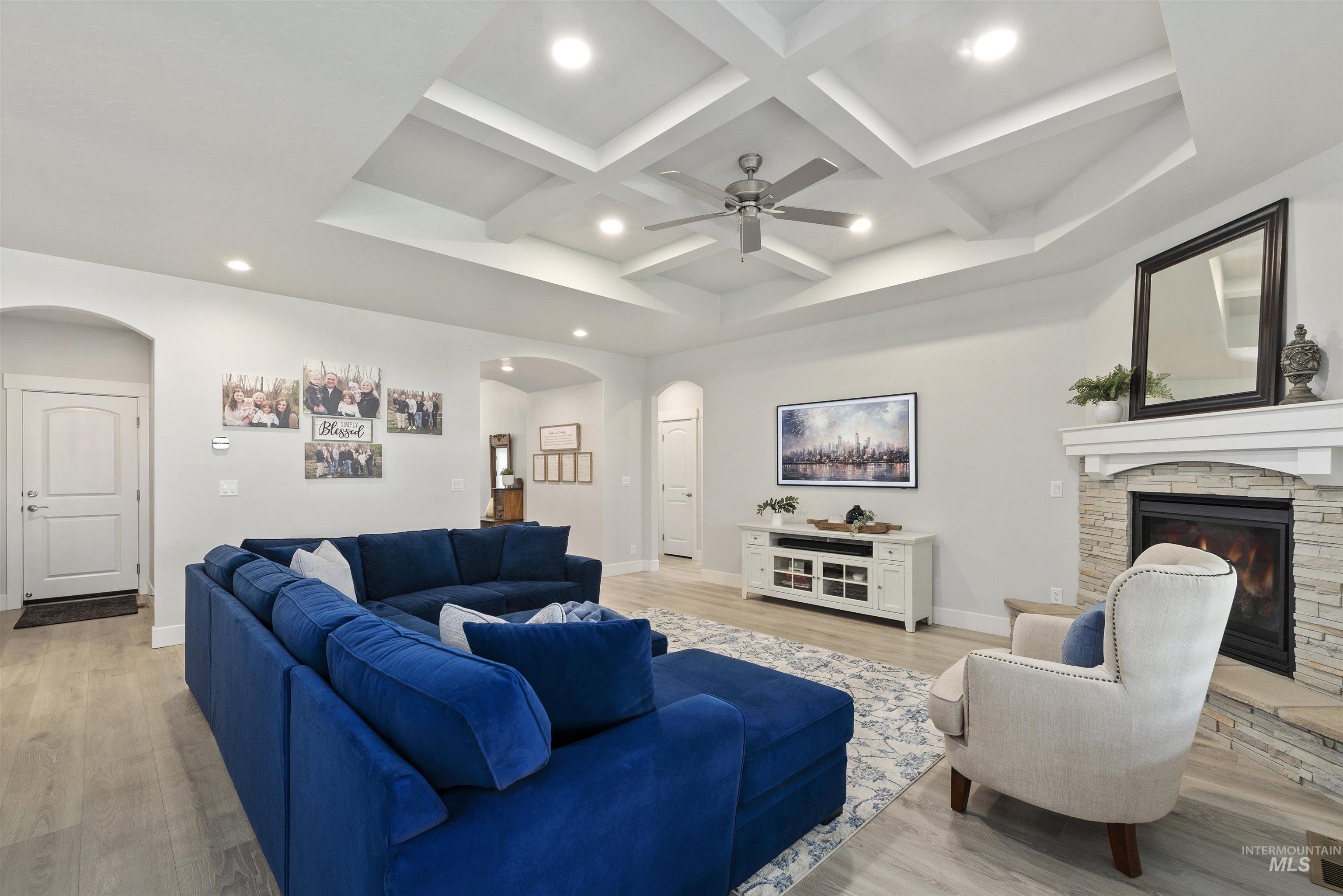 3385 N Roseland Way, Star, Idaho 83669, 3 Bedrooms, 2 Bathrooms, Residential For Sale, Price $717,500, 98983199