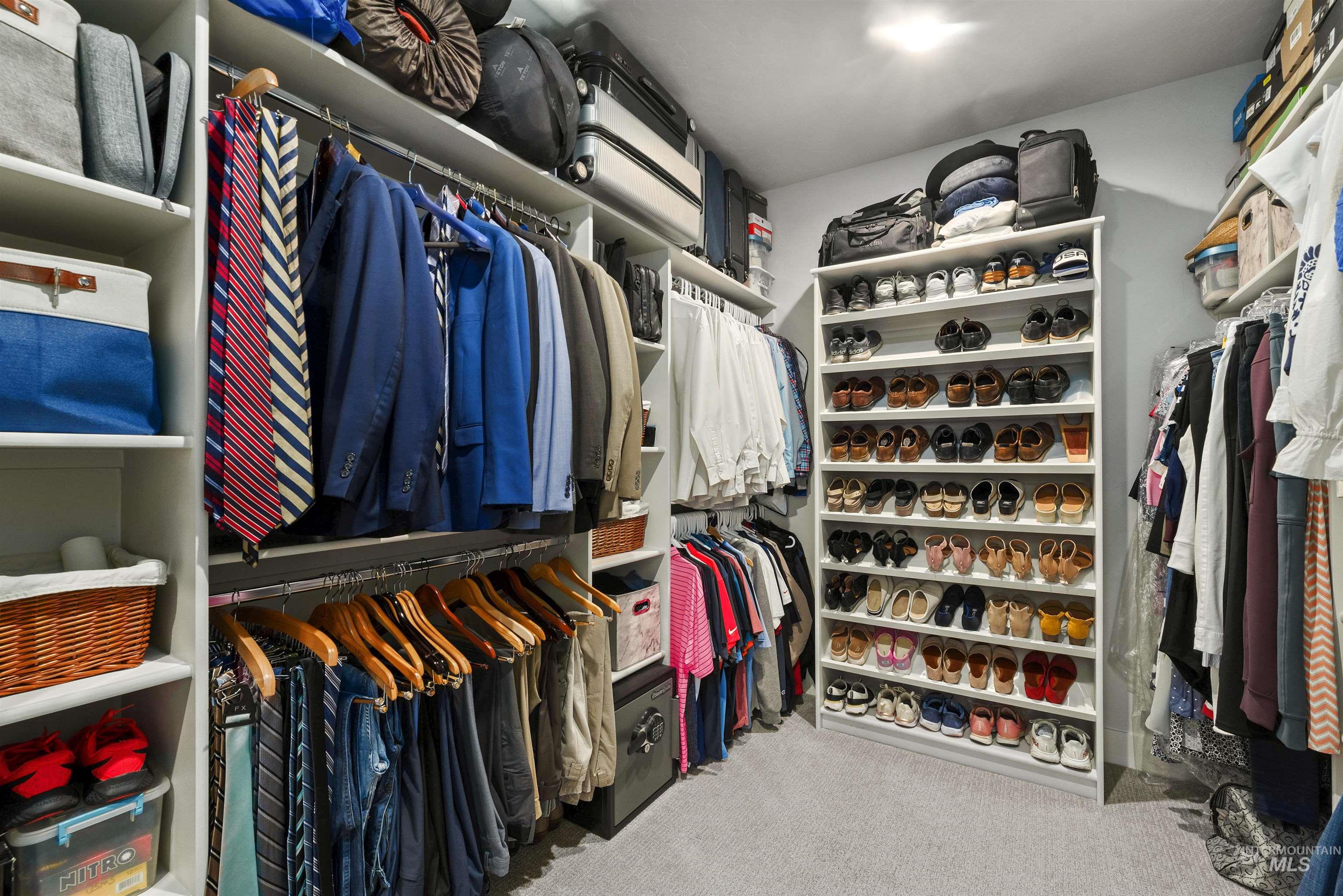 3385 N Roseland Way, Star, Idaho 83669, 3 Bedrooms, 2 Bathrooms, Residential For Sale, Price $717,500, 98983199