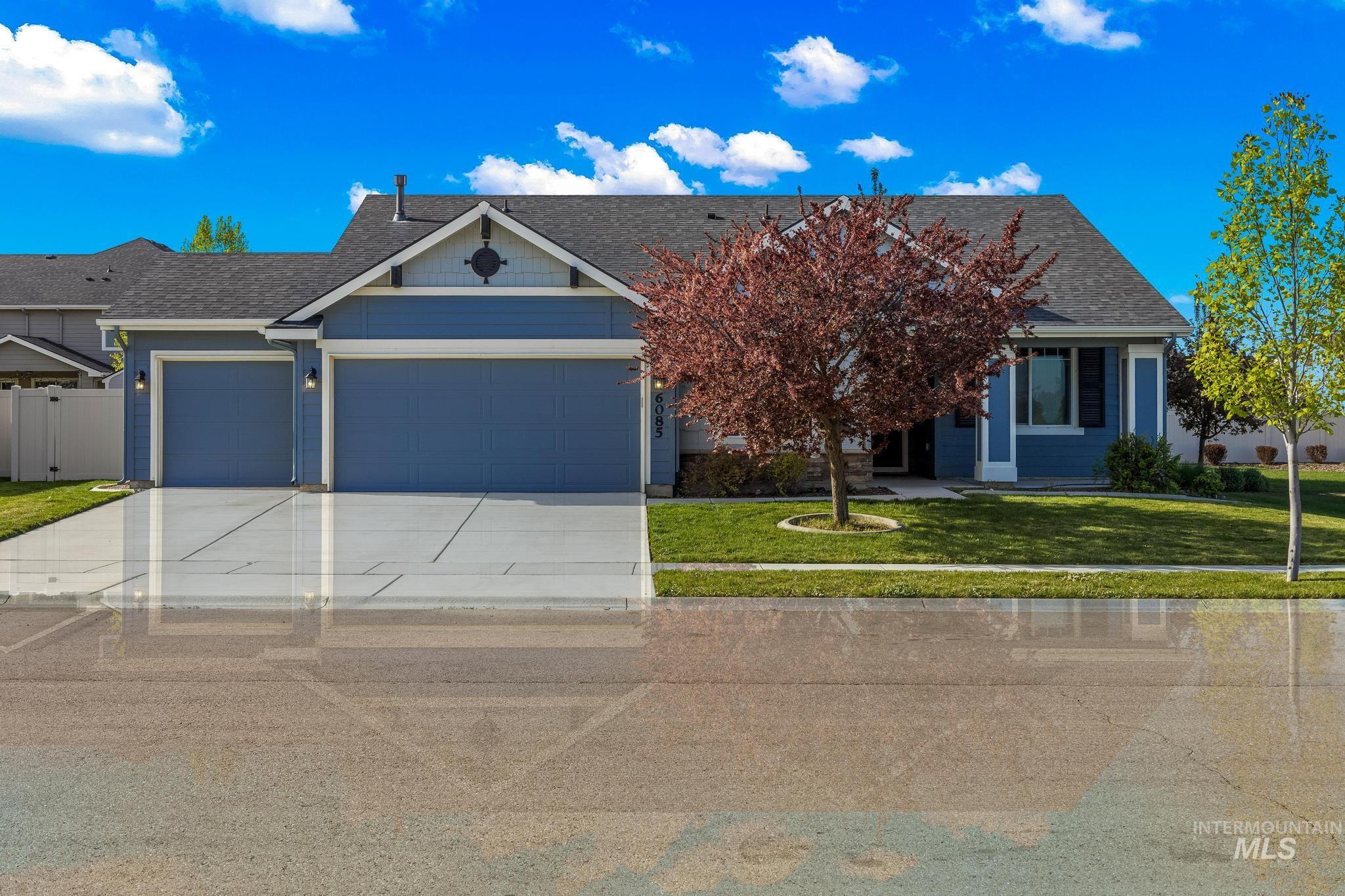 6085 E Mayfield, Nampa, Idaho 83687, 3 Bedrooms, 2 Bathrooms, Residential For Sale, Price $440,000,MLS 98983200