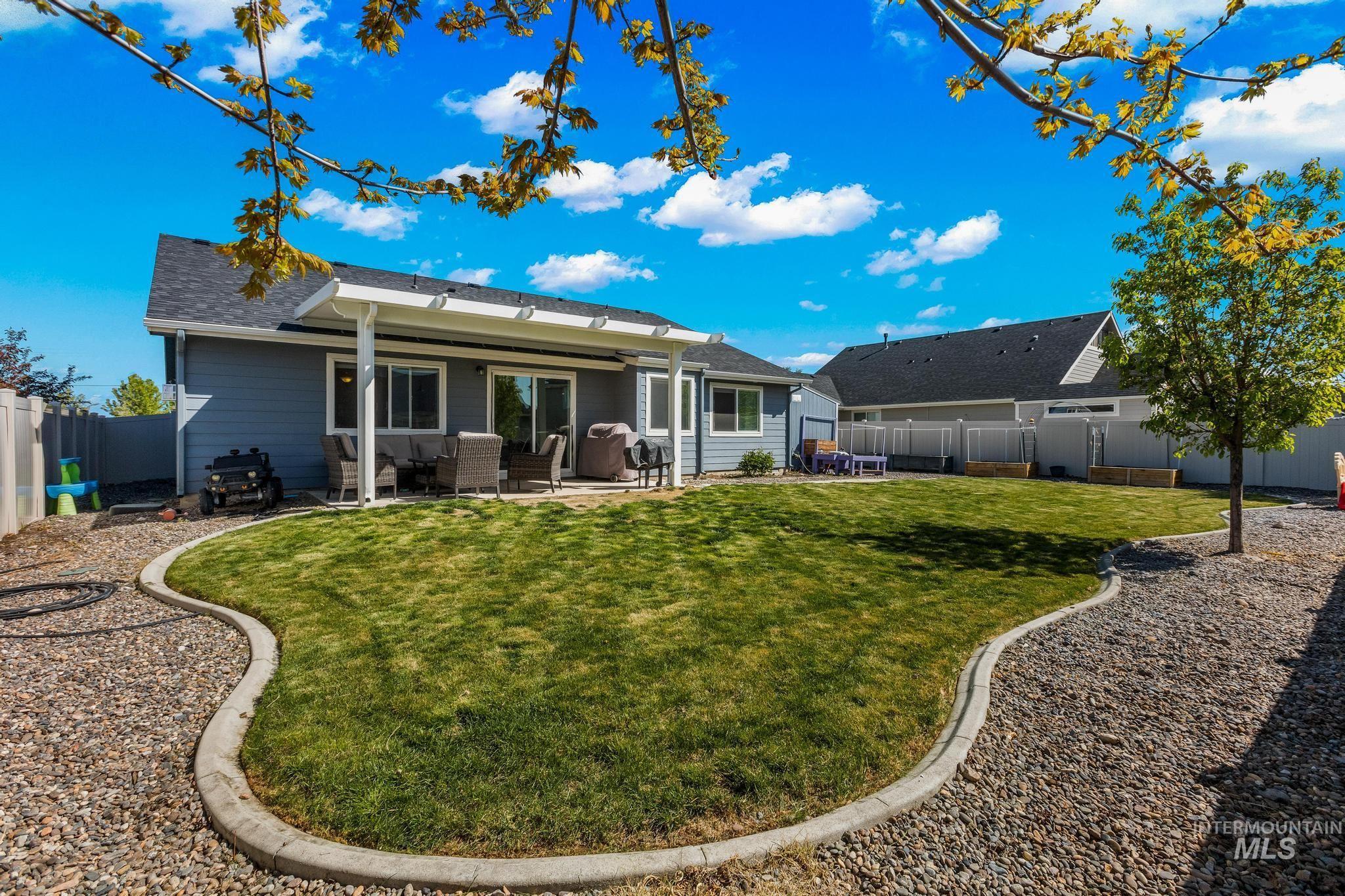 6085 E Mayfield, Nampa, Idaho 83687, 3 Bedrooms, 2 Bathrooms, Residential For Sale, Price $440,000,MLS 98983200