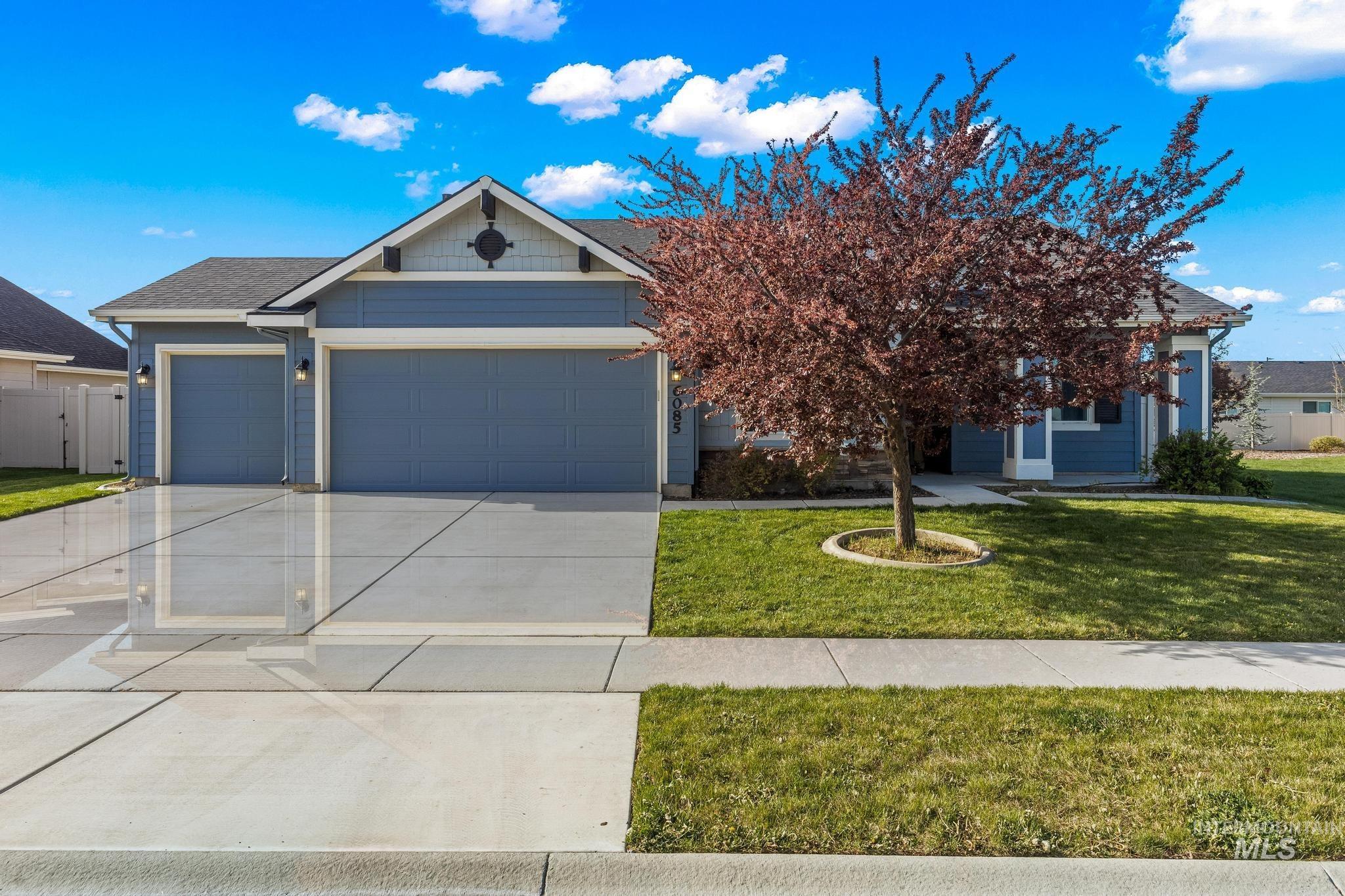 6085 E Mayfield, Nampa, Idaho 83687, 3 Bedrooms, 2 Bathrooms, Residential For Sale, Price $440,000,MLS 98983200