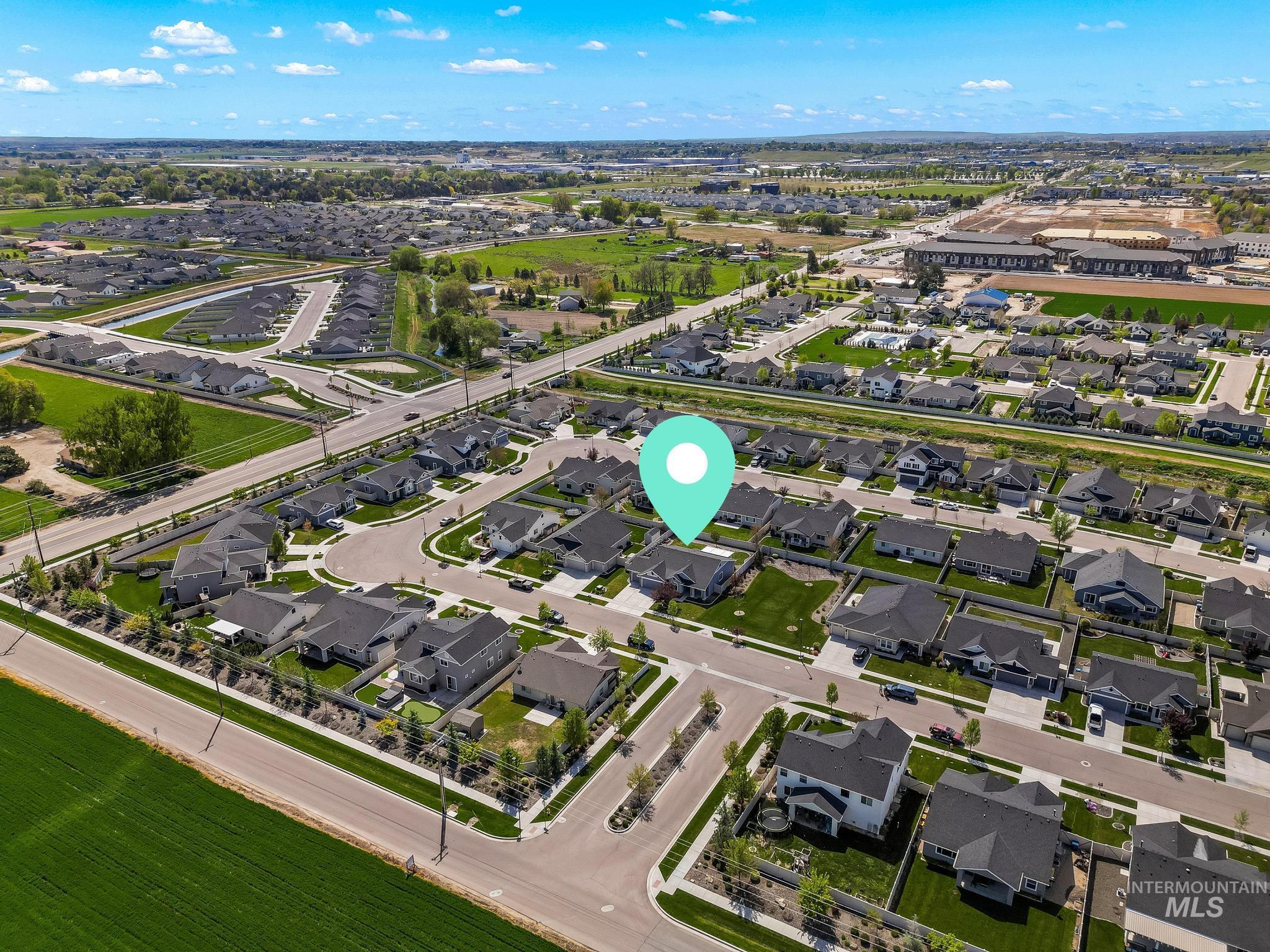 6085 E Mayfield, Nampa, Idaho 83687, 3 Bedrooms, 2 Bathrooms, Residential For Sale, Price $440,000,MLS 98983200