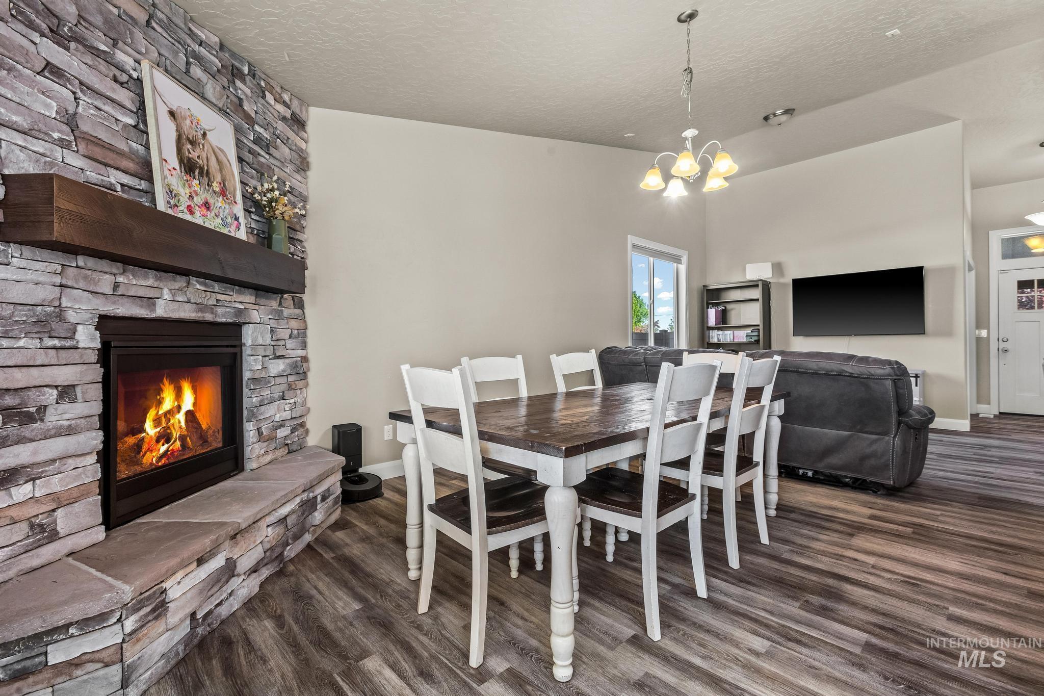 6085 E Mayfield, Nampa, Idaho 83687, 3 Bedrooms, 2 Bathrooms, Residential For Sale, Price $440,000,MLS 98983200