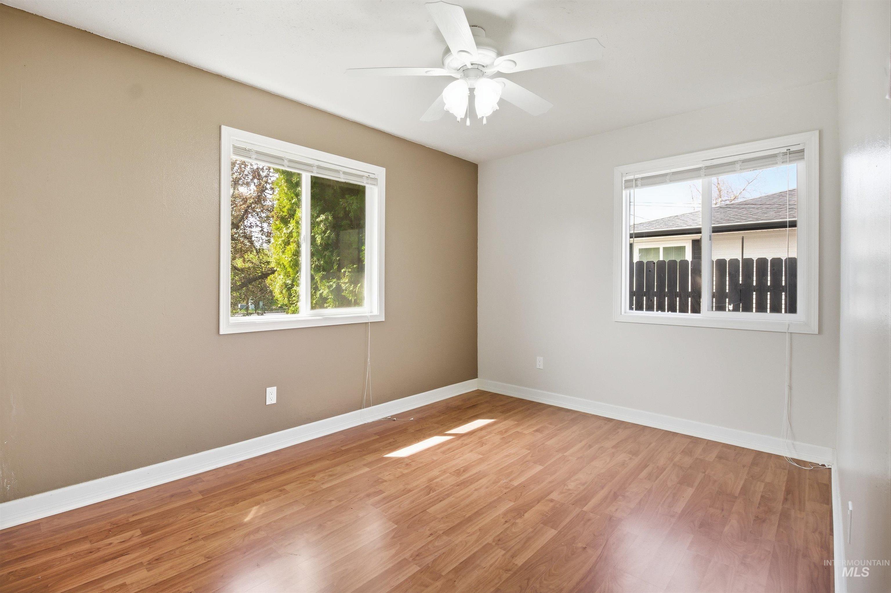 828 S Meadow St, Moscow, Idaho 83843, 3 Bedrooms, 1.5 Bathrooms, Residential For Sale, Price $359,000,MLS 98983201