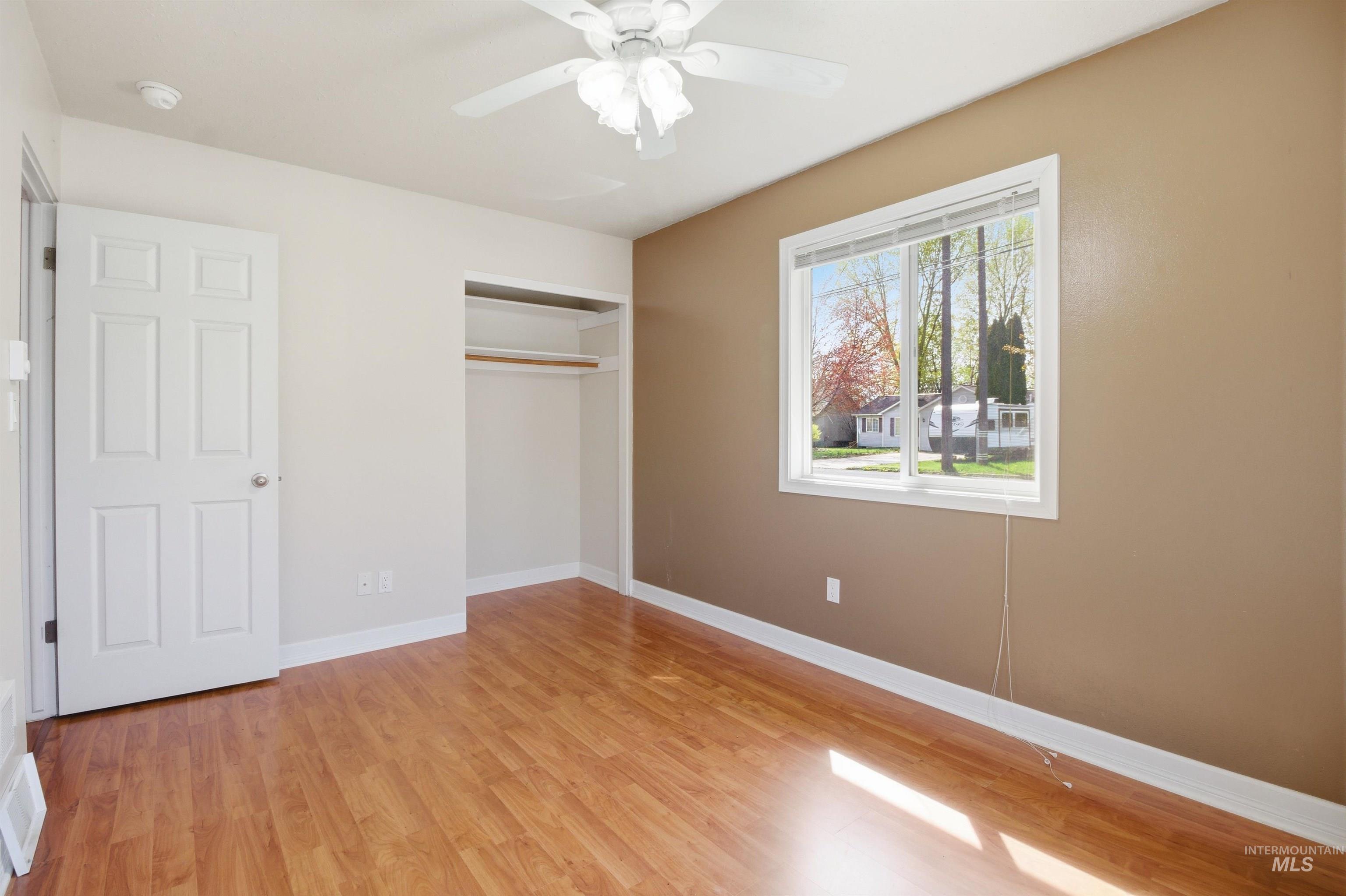 828 S Meadow St, Moscow, Idaho 83843, 3 Bedrooms, 1.5 Bathrooms, Residential For Sale, Price $359,000,MLS 98983201