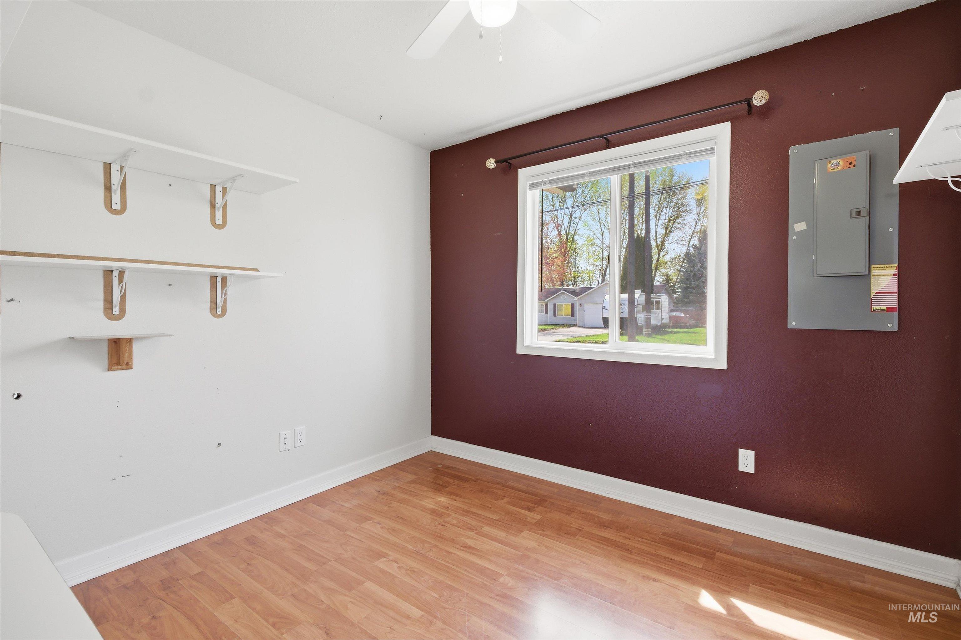 828 S Meadow St, Moscow, Idaho 83843, 3 Bedrooms, 1.5 Bathrooms, Residential For Sale, Price $359,000,MLS 98983201