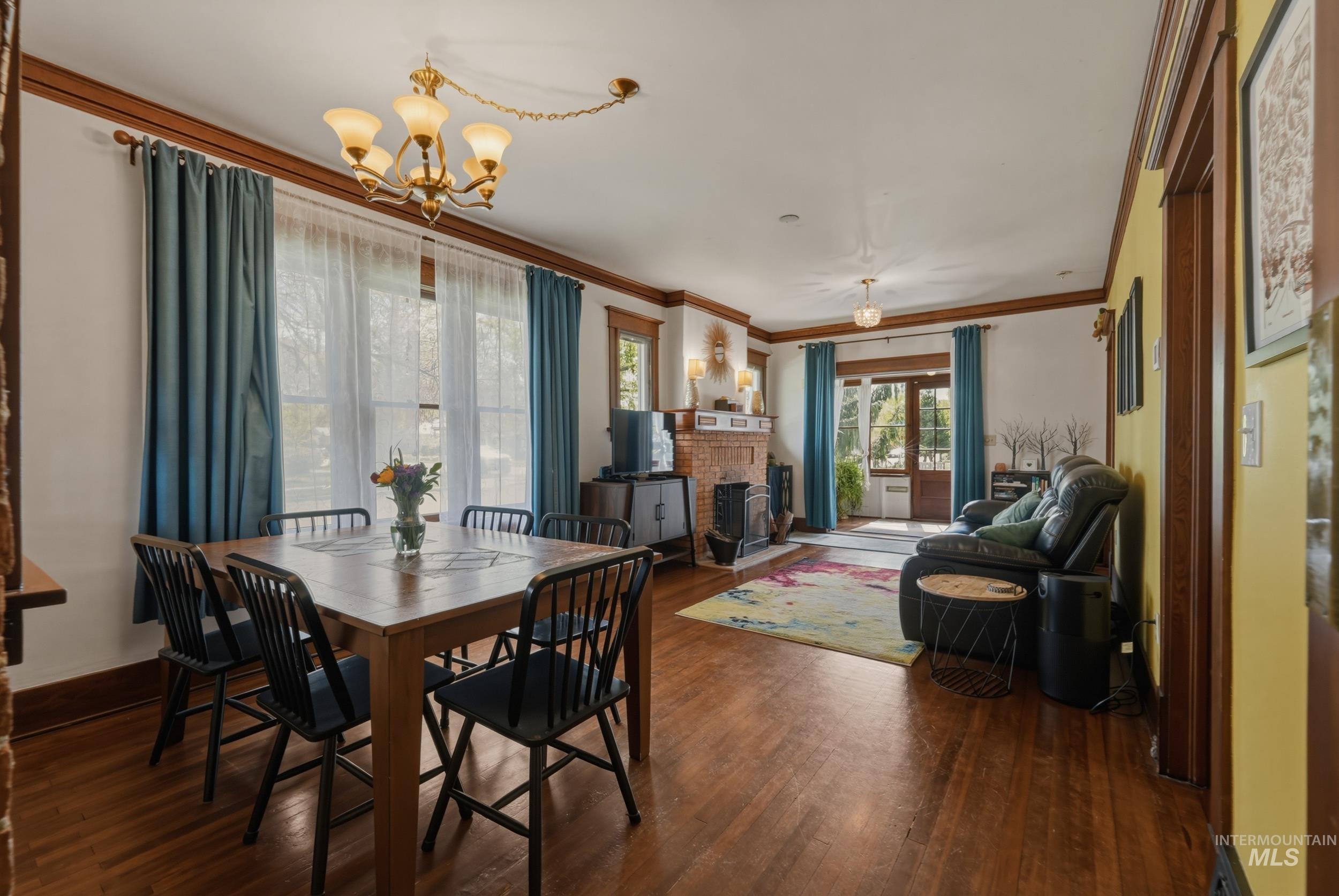 2200 W Bannock St, Boise, Idaho 83702, 2 Bedrooms, 1 Bathroom, Residential For Sale, Price $629,900, 98983202