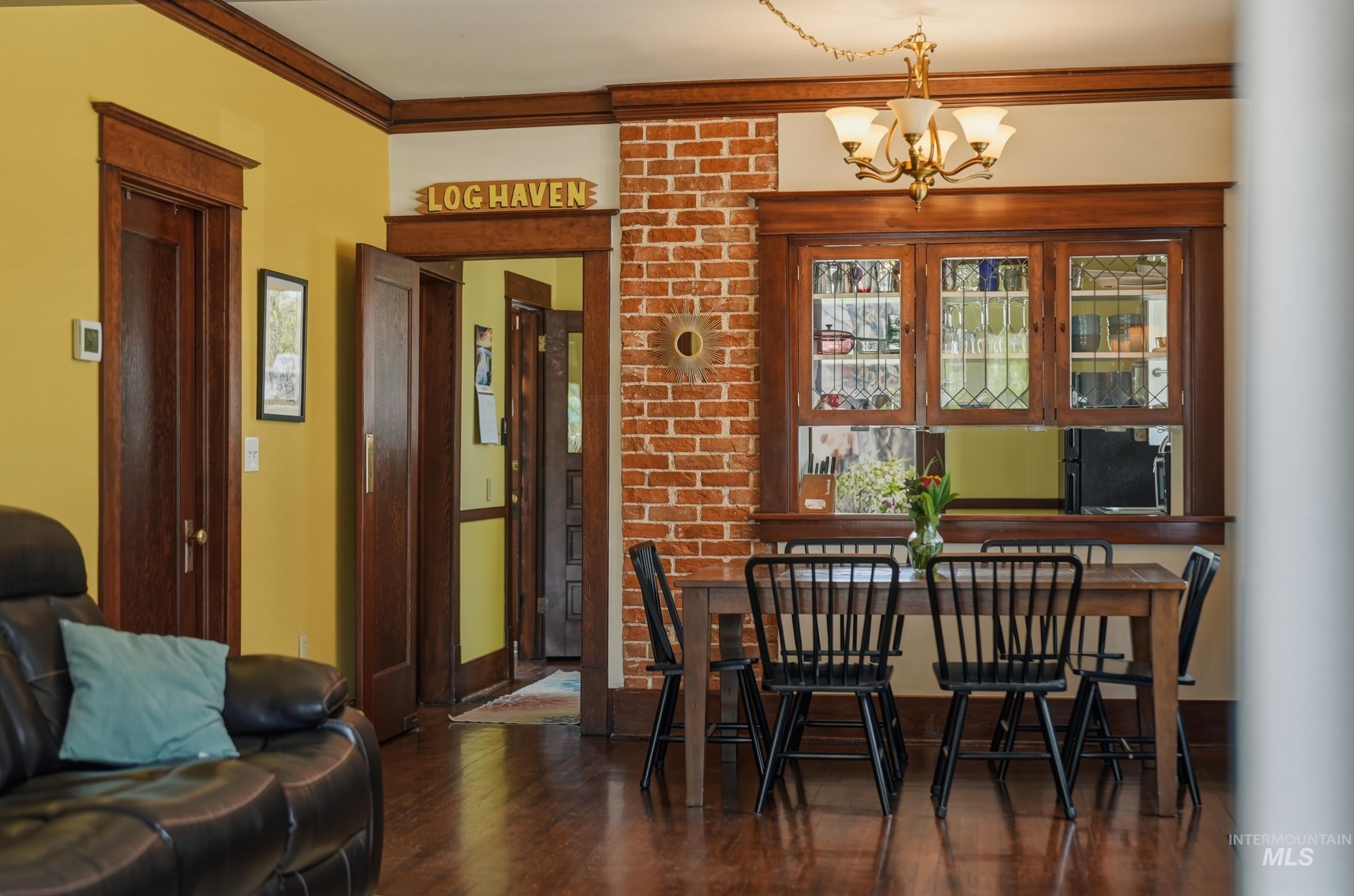 2200 W Bannock St, Boise, Idaho 83702, 2 Bedrooms, 1 Bathroom, Residential For Sale, Price $629,900, 98983202