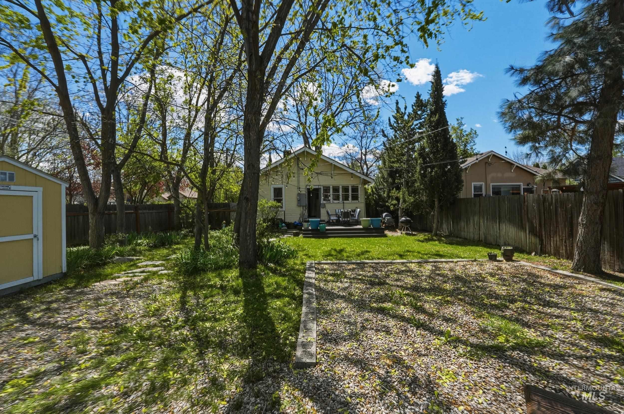 2200 W Bannock St, Boise, Idaho 83702, 2 Bedrooms, 1 Bathroom, Residential For Sale, Price $629,900, 98983202