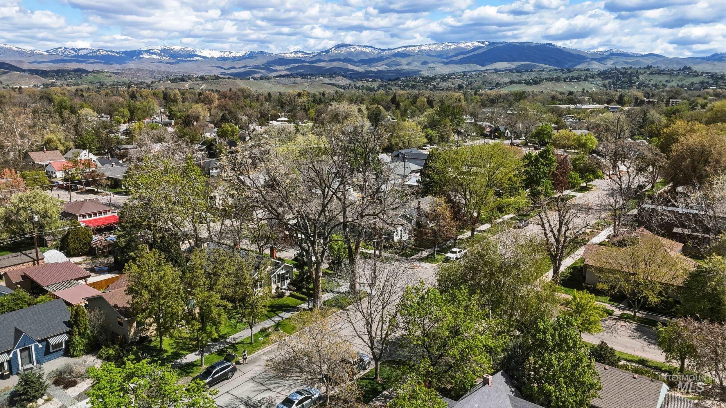 2200 W Bannock St, Boise, Idaho 83702, 2 Bedrooms, 1 Bathroom, Residential For Sale, Price $629,900, 98983202