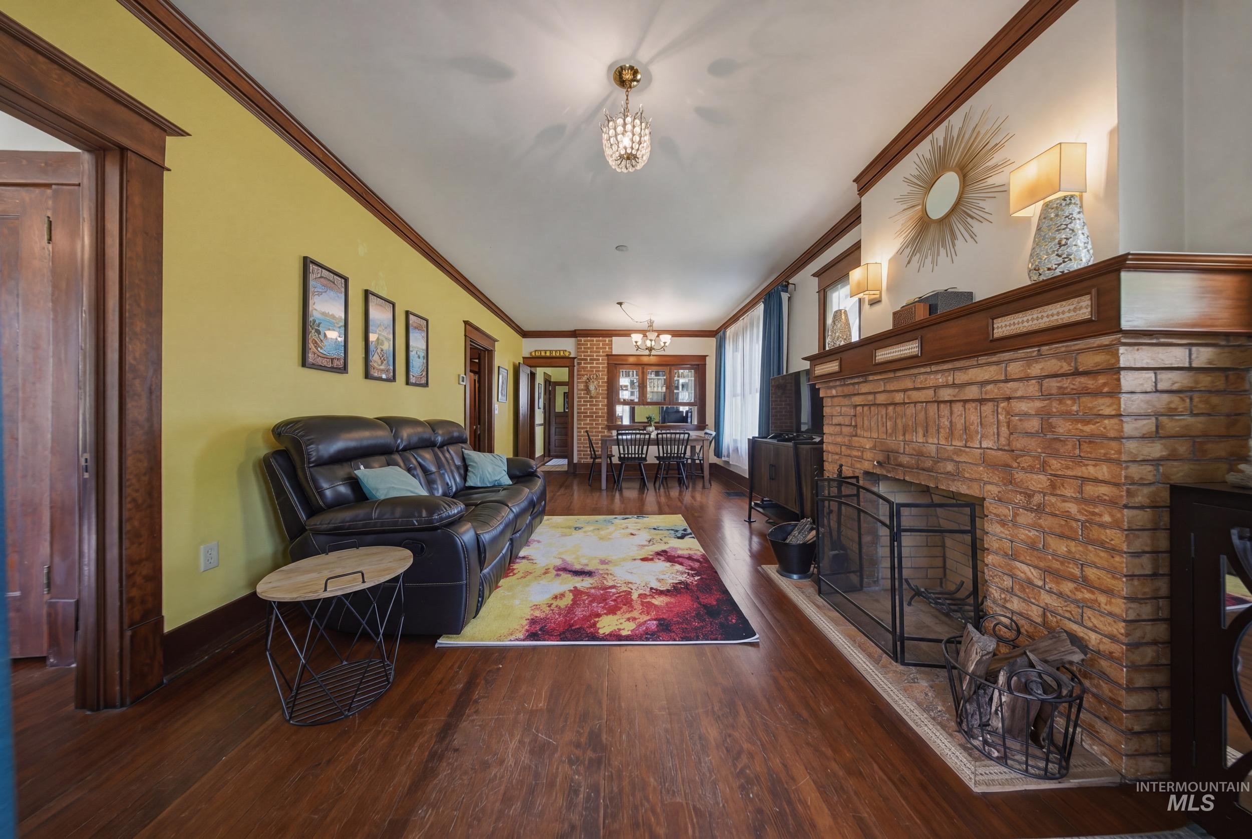 2200 W Bannock St, Boise, Idaho 83702, 2 Bedrooms, 1 Bathroom, Residential For Sale, Price $629,900, 98983202