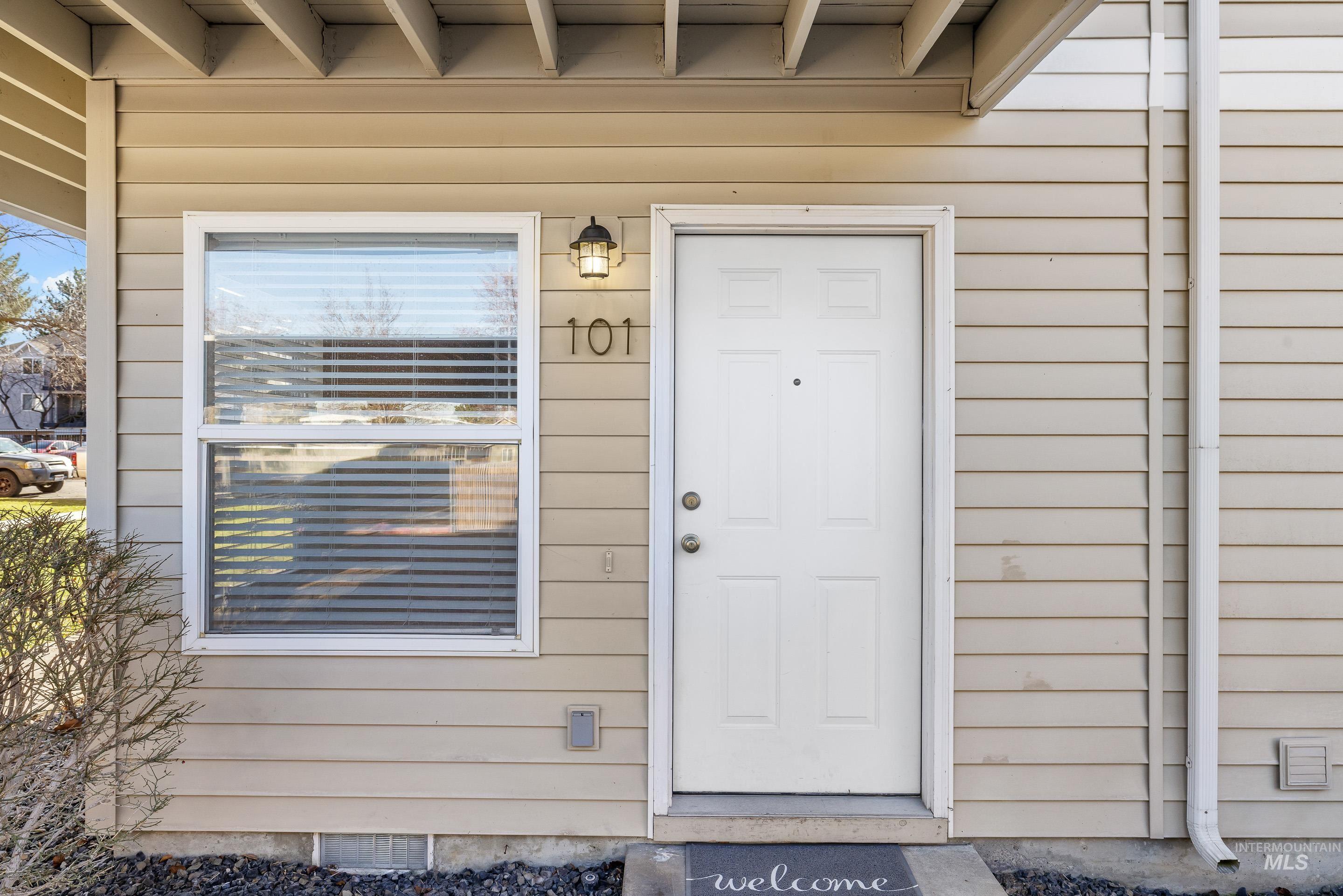 8909 W Irving St., Boise, Idaho 83704, 1 Bedroom, 1 Bathroom, Residential For Sale, Price $219,700,MLS 98983203