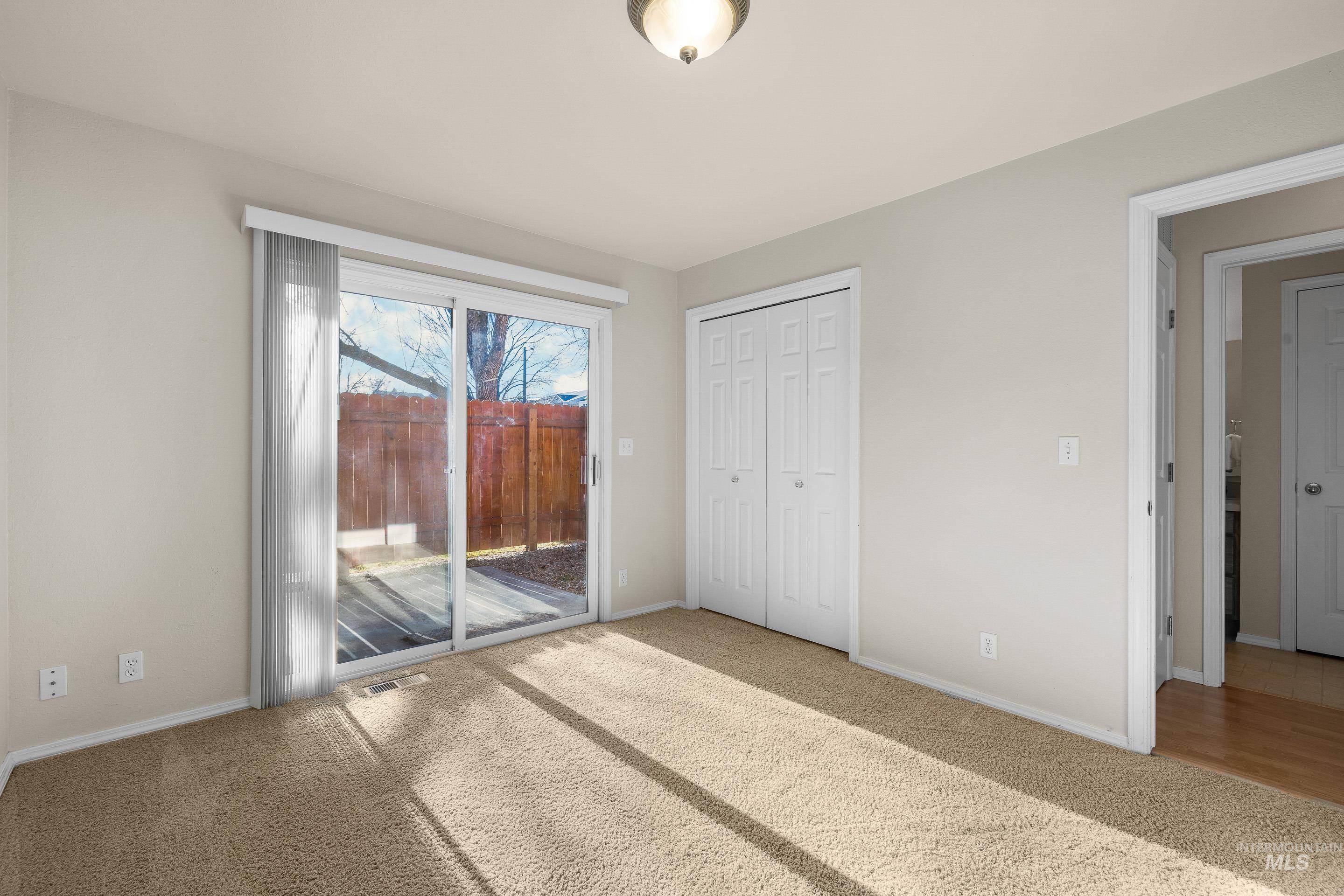 8909 W Irving St., Boise, Idaho 83704, 1 Bedroom, 1 Bathroom, Residential For Sale, Price $219,700,MLS 98983203